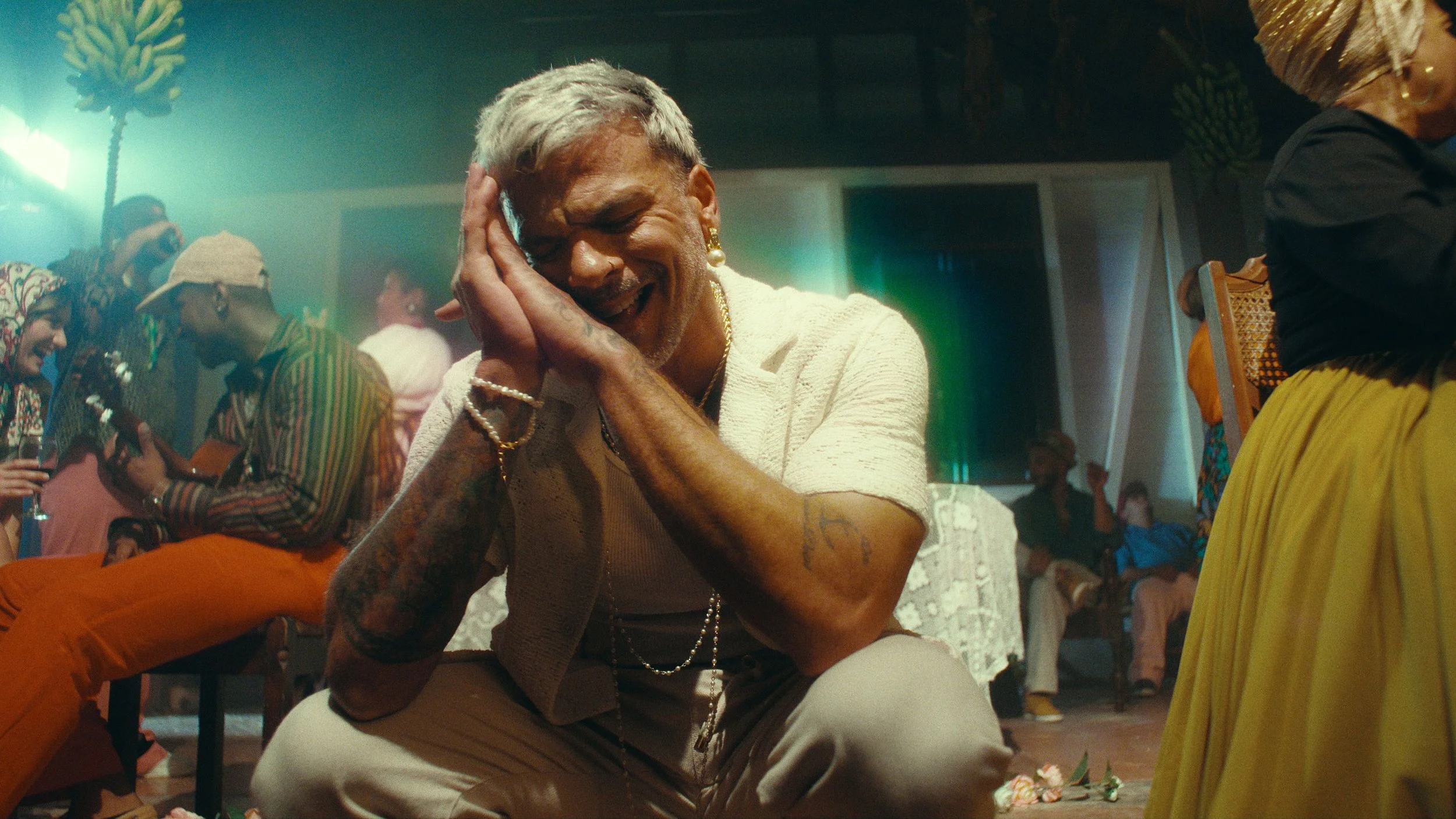 LA FIESTA • PEDRO CAPÓ