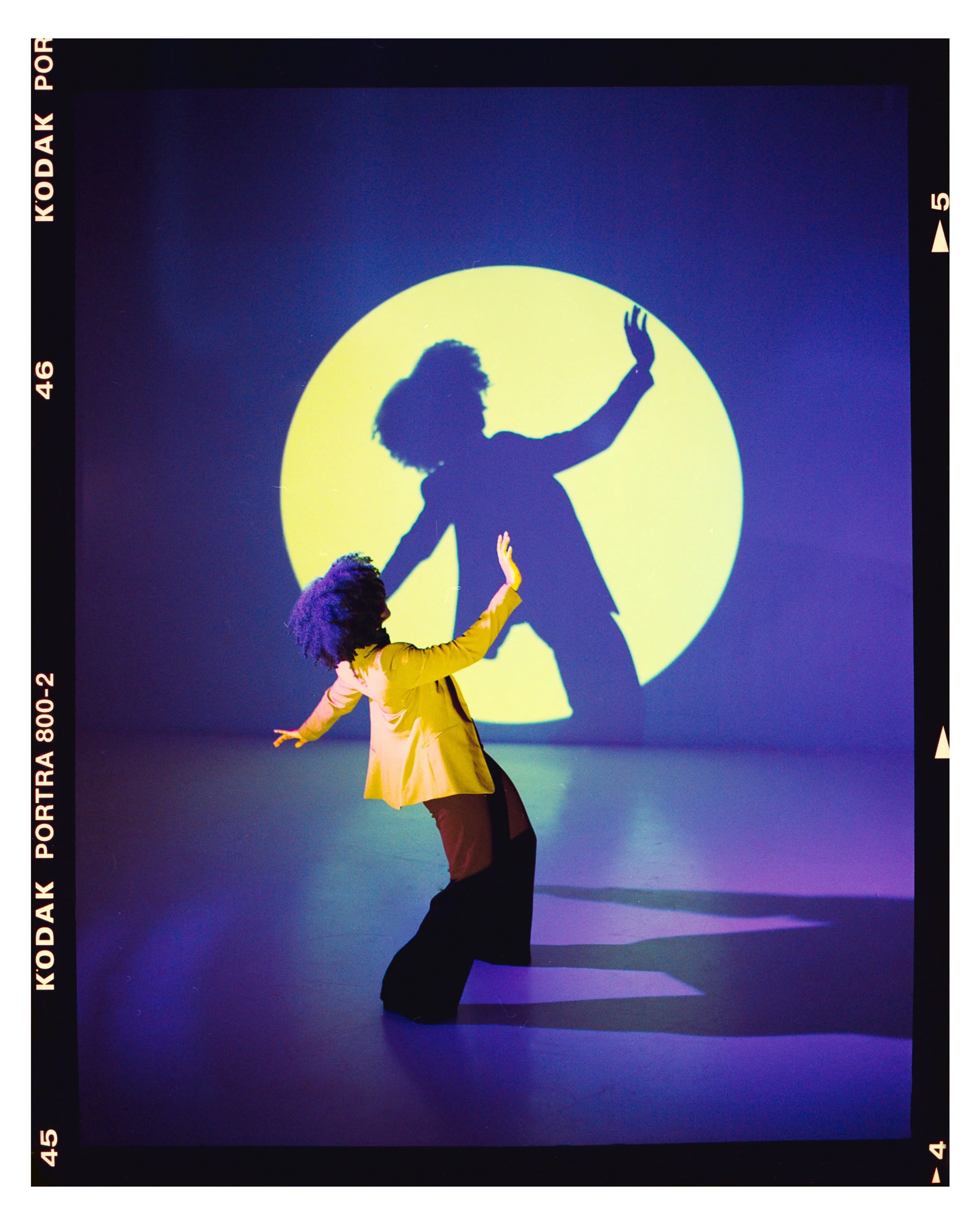 The Art of Fitting In - 13/25