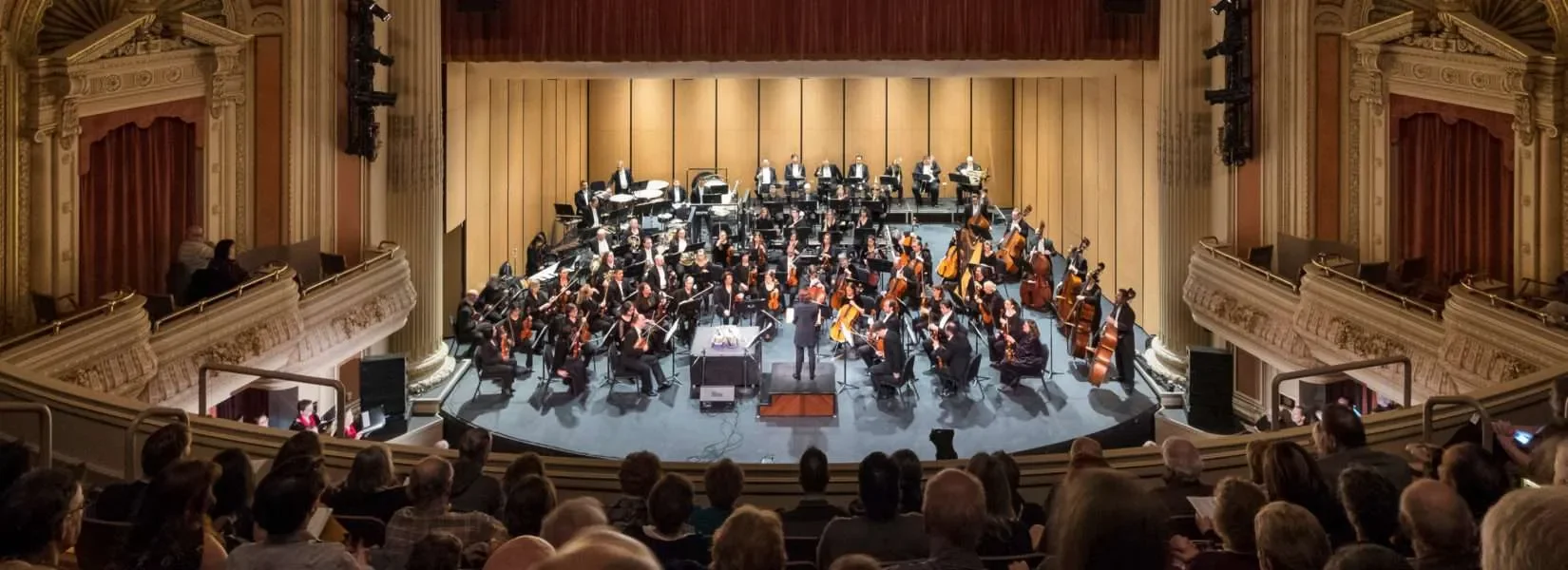 Symphony Tacoma - Symphony on the Screen