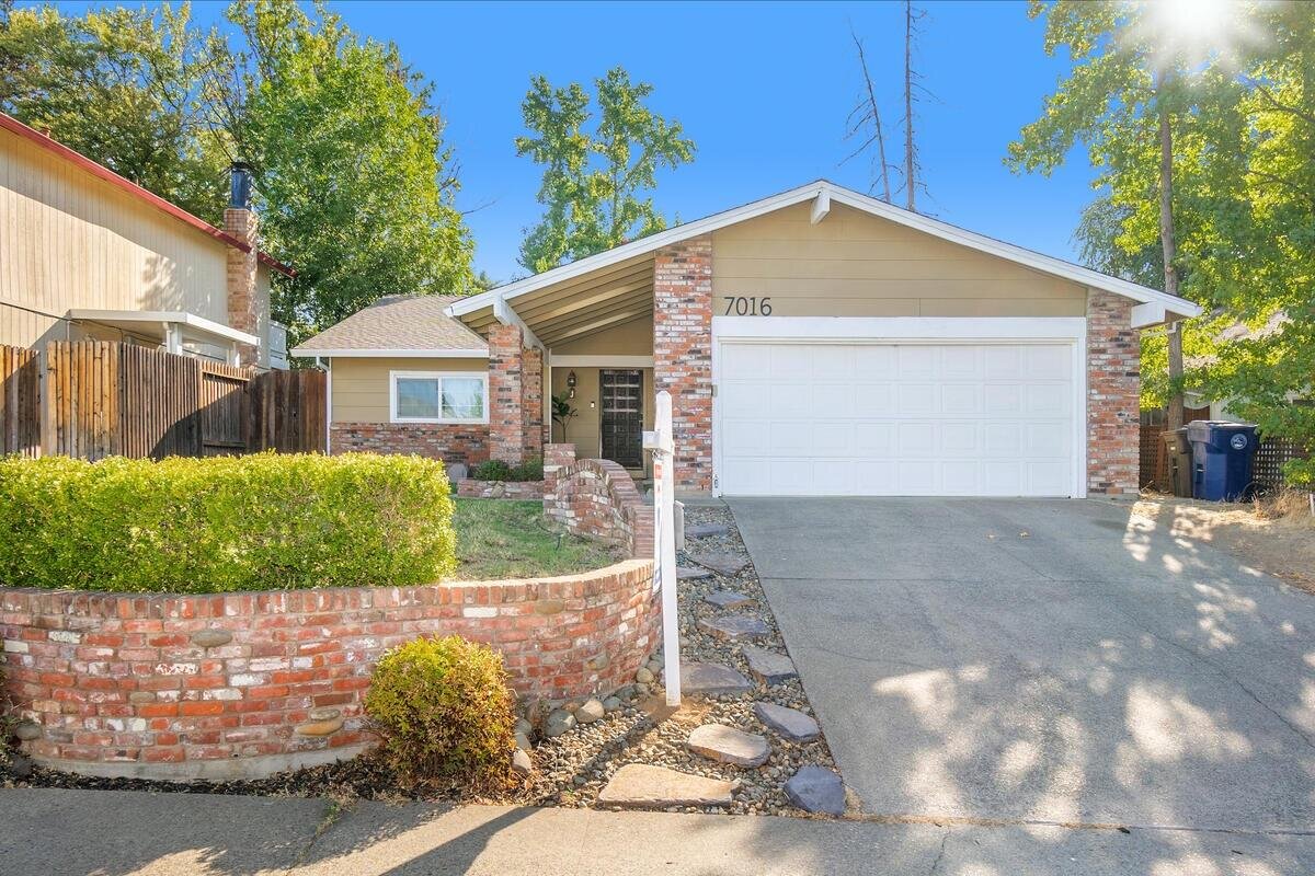 7016 Yarrow Way - Citrus Heights - SOLD - sold under the appraised value
closed in 29 days