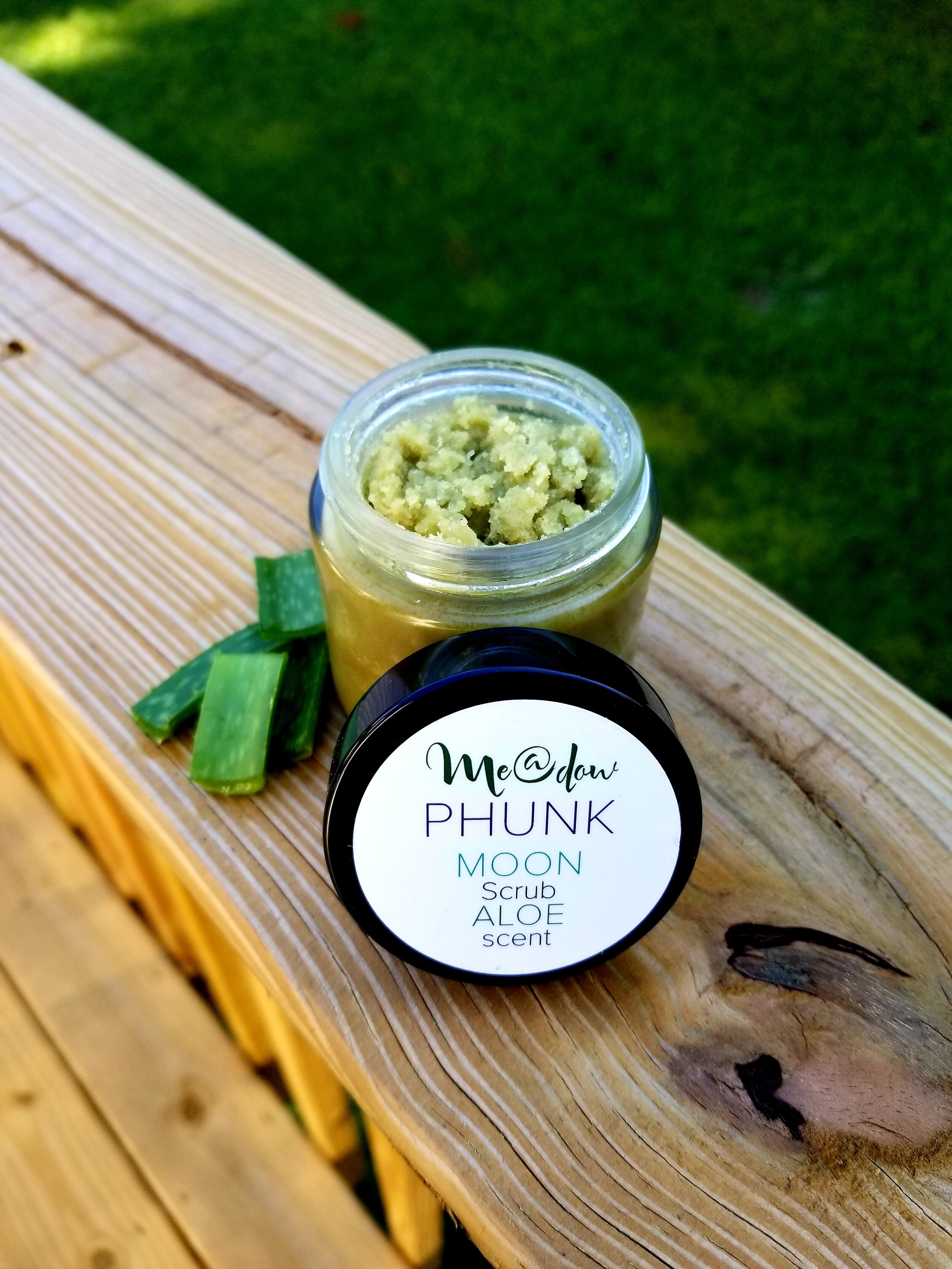 MOON Scrub