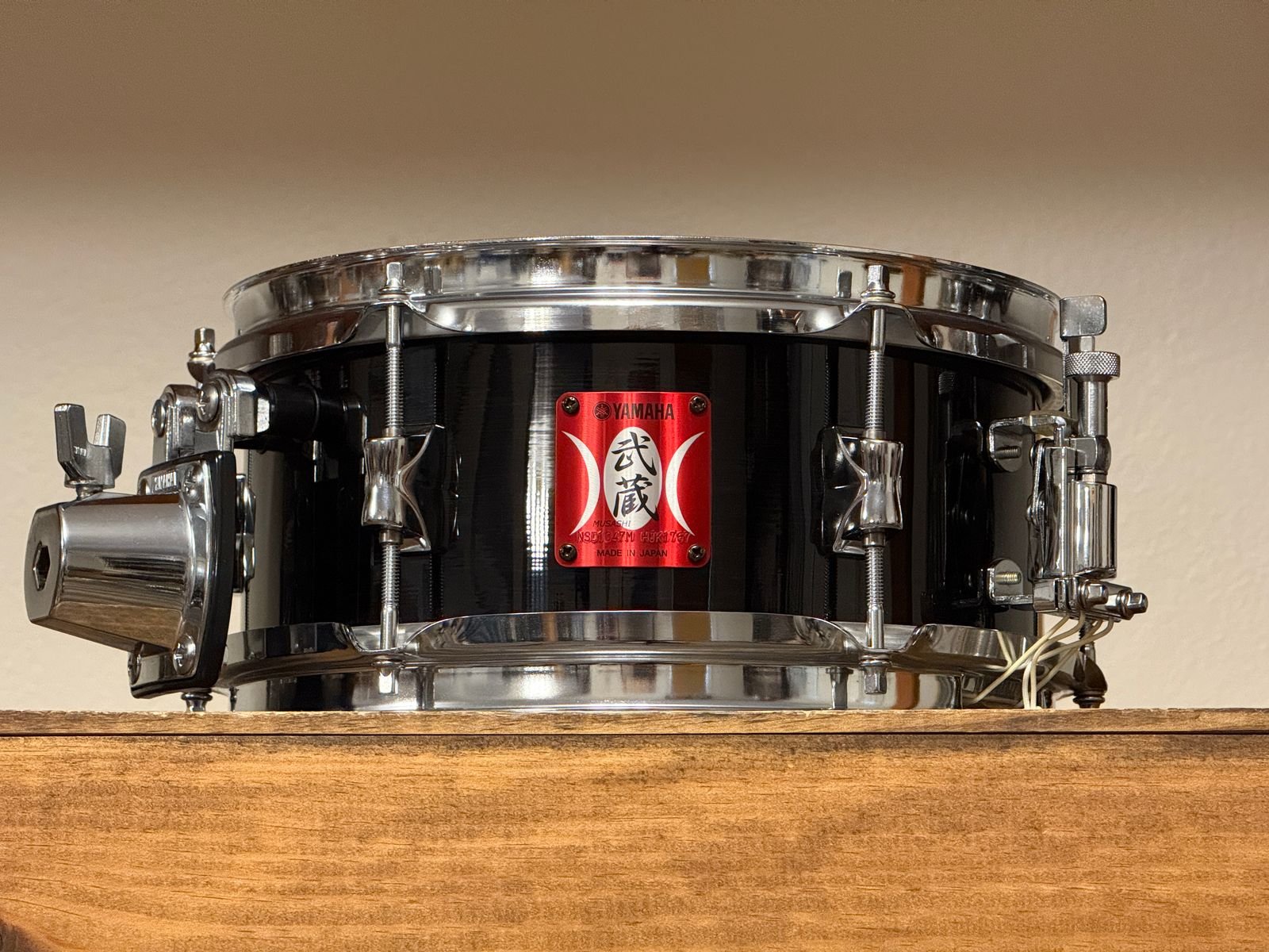 Yamaha 10" Musashi Oak 4.5x10 Black Lacquer Snare Drum NSD1047M