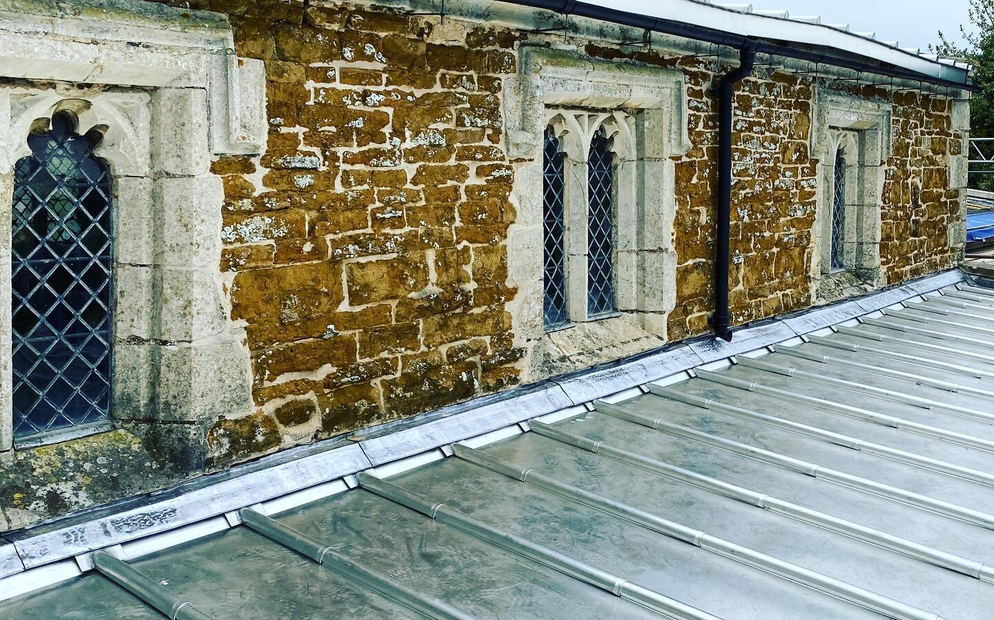 New stainless Baton roll roof then we come in to fit interlocking welted sandcast flashings across the back for nice sturdy finish. 📞07983131947
#leadroofing  #leadroofer #churchroof #churchroofing #leadwelding #leadbossing #leadroofingspecialists #