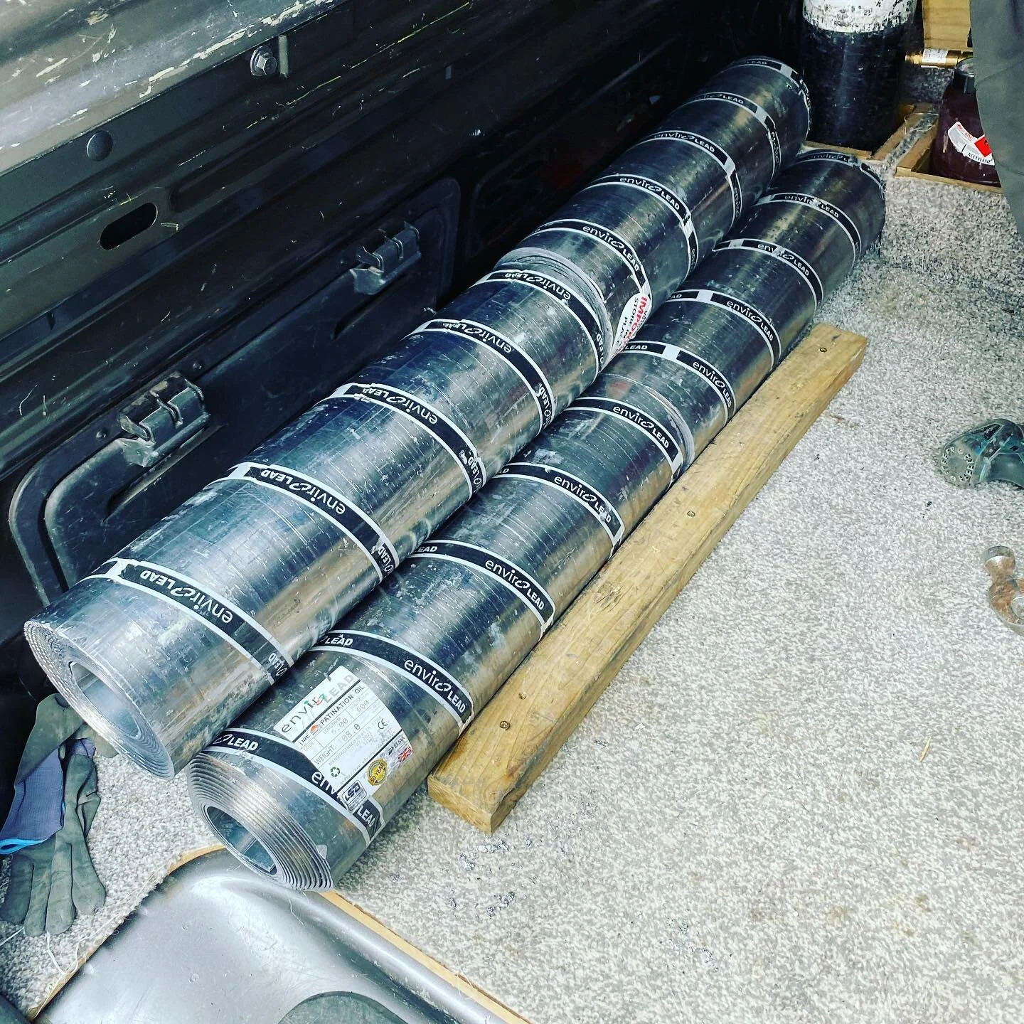 Over a ton of code 6 on our current job, keep a look out for the end result, ☀️👌🏻. 📞 07983141947
#leadwelding  #leadroofing #leadroofingspecialists #leadroofer #leadbossing #lrw_leadroofing #norwichroofing  #leadworker #norwichroofer #leadspeciali