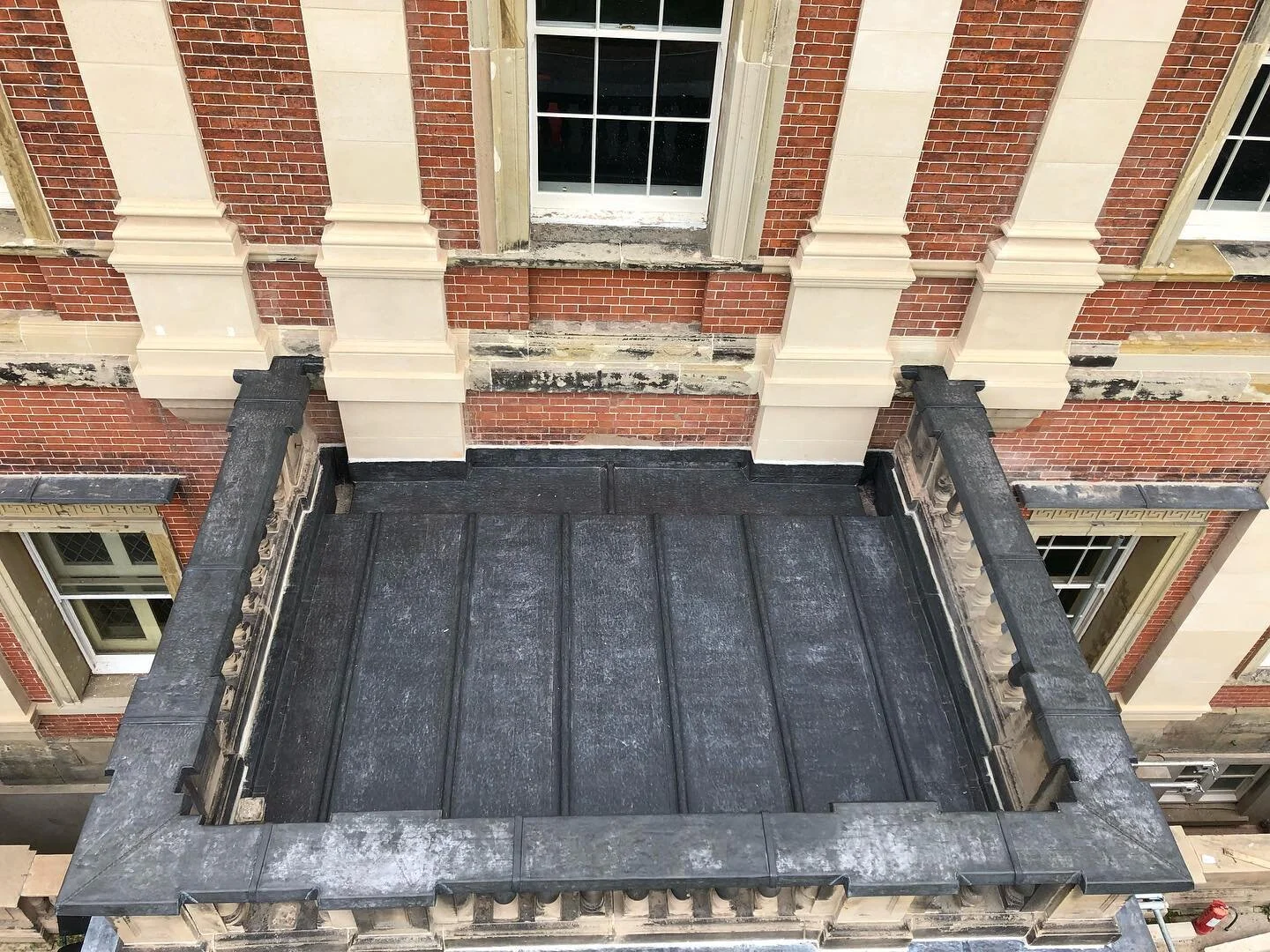 A lovely sandcast lead porch we completed, with gutters, bays and welted capping around the outer edge fixed on a continuous strip. 📞07983131947
#lead #leadwork #leadworker #leadworkers #leadroof #leadroofing #leadroofingspecialists #leadburning #le