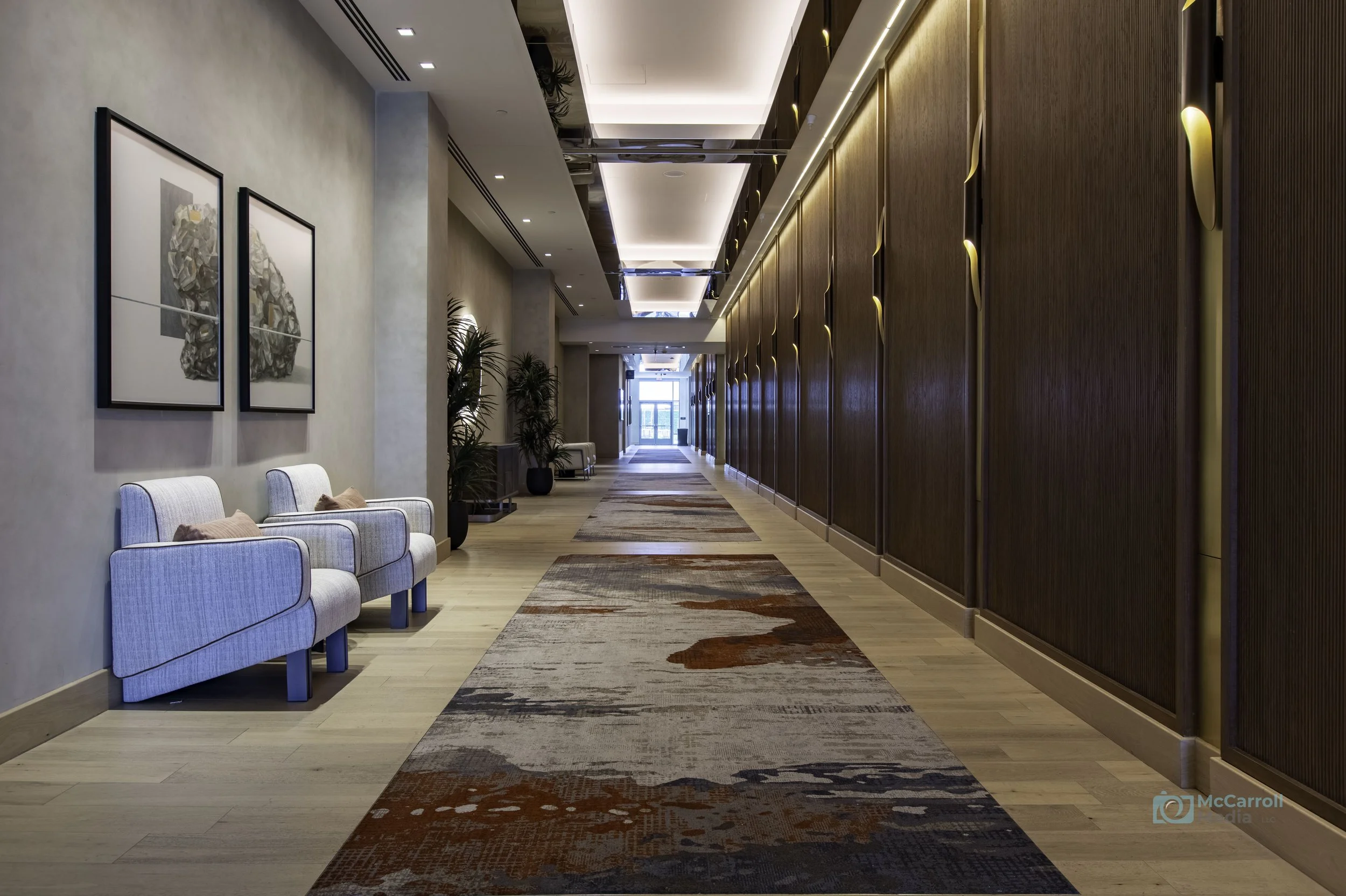 Caesars Republic — Guest spaces / Lines and depth