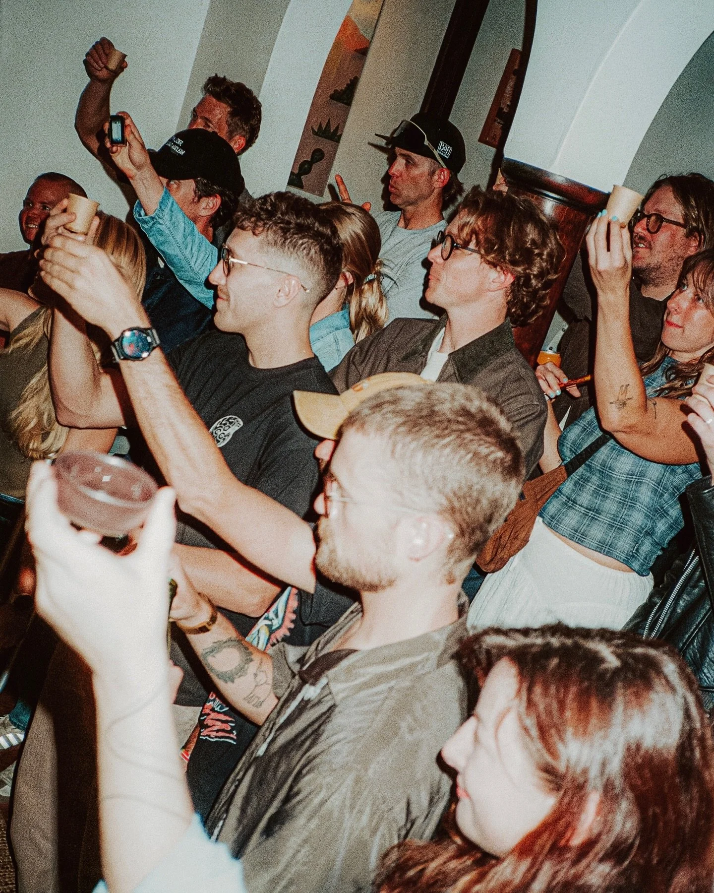 A HARTHAN HOUSEWARMING. Cheers to that