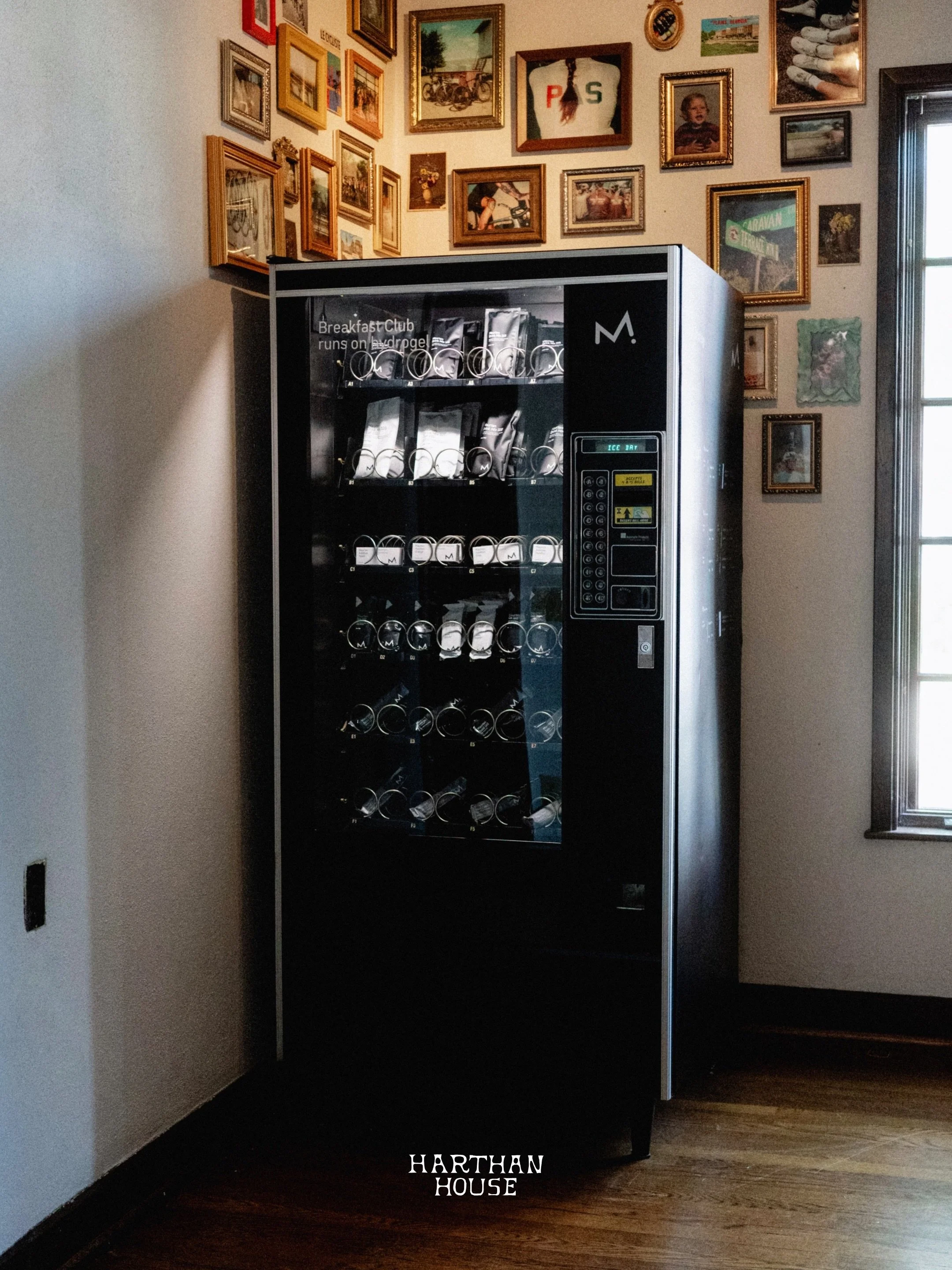 The @maurten_official vending machine has landed in @harthanhouse. One of one, made for Breakfast Club in Old West Austin ⛽️

Doesn&rsquo;t actually accept bills. Come get your carbs and HAVE A NICE DAY! 

📸: @pglace