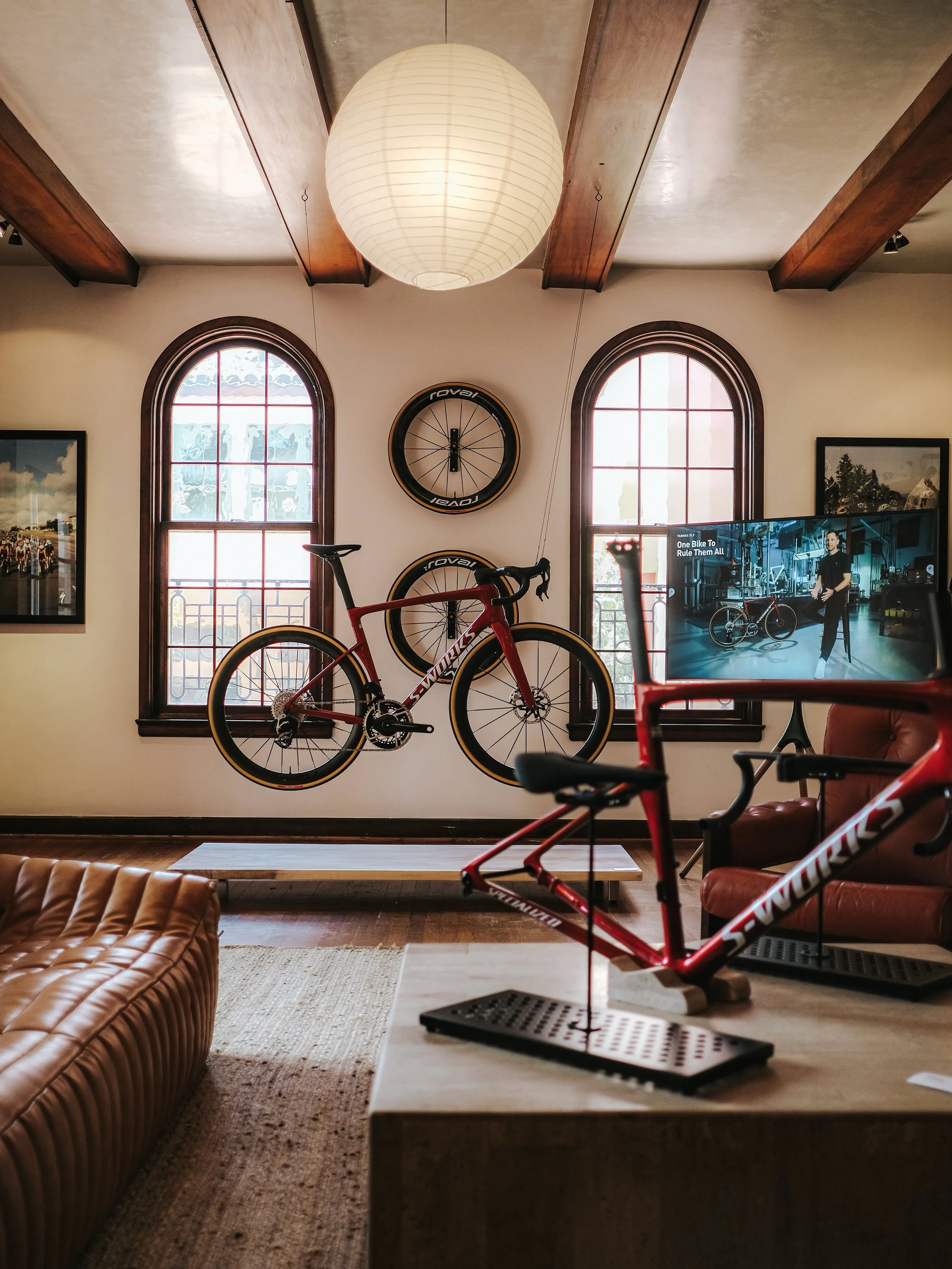 We heard it&rsquo;s new bike day. Congrats on the launch @iamspecialized and thanks for letting us celebrate a little early with you 

Scenes from the new Tarmac SL9 pre-launch at @harthanhouse in Old West Austin. That was fun 

📸: @collin_fin