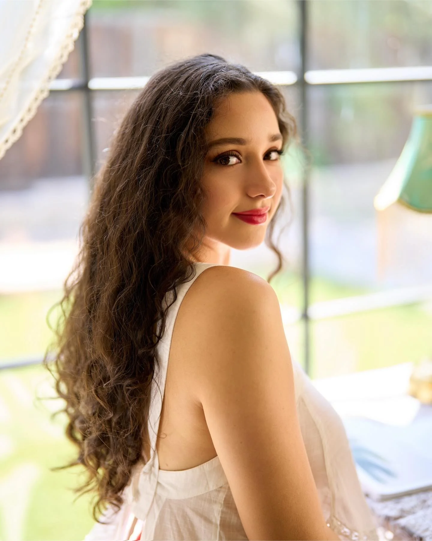 Embrace my emotions and trust their magic💫🌻

Did you know Fall is the season of change and transformation?
_____________________________________
 
Abrazar mis emociones y confiar en su magia💫🌻

Sab&iacute;as que el oto&ntilde;o es la estaci&oacut