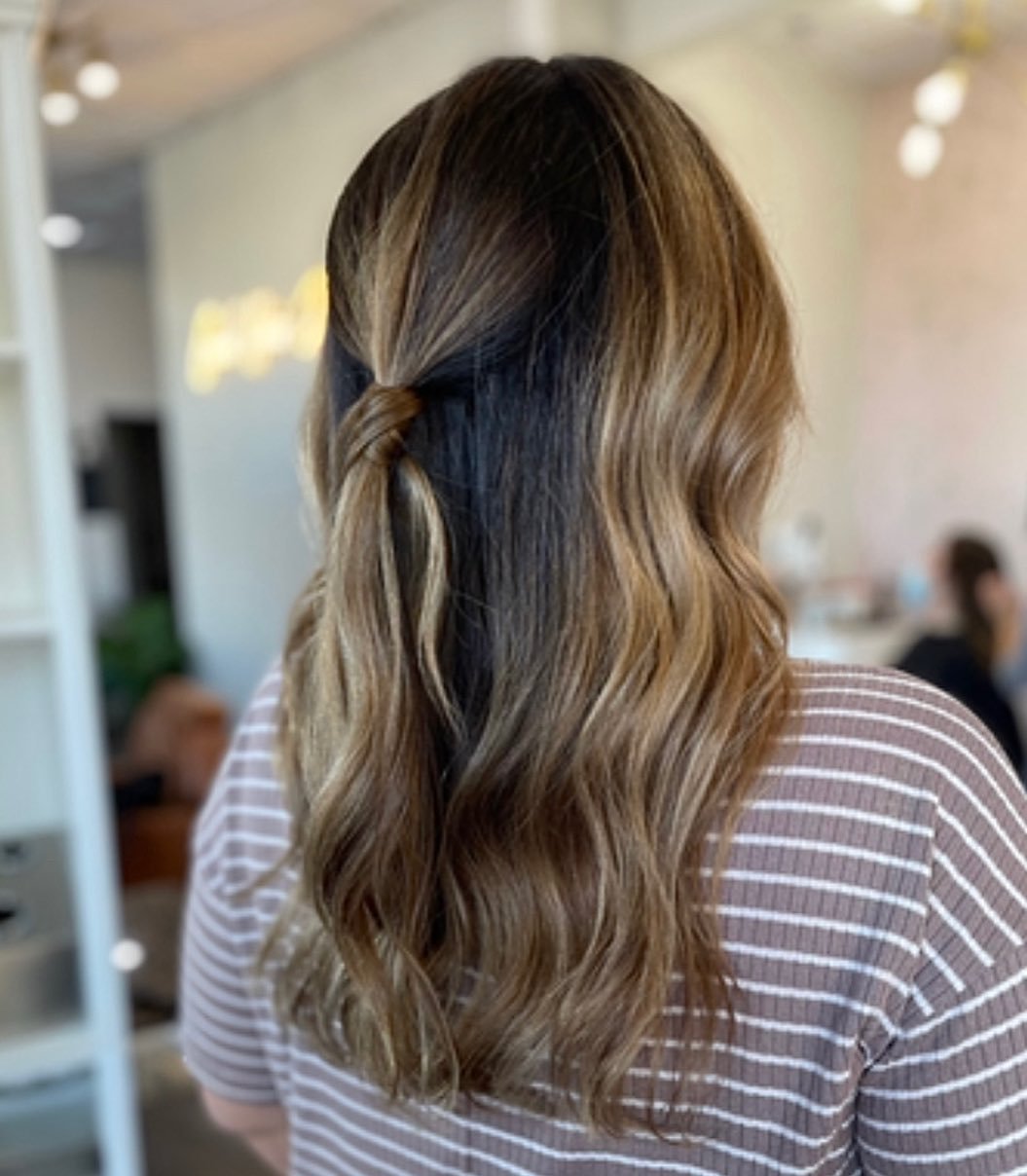 Half up half down hits different when you&rsquo;re rocking two-beautiful &bull; BRUNETTE &bull; tones! Ask your stylist at your next appointment which hairstyles will best compliment your color &mdash; there&rsquo;s more where this came from, #LuxeQu