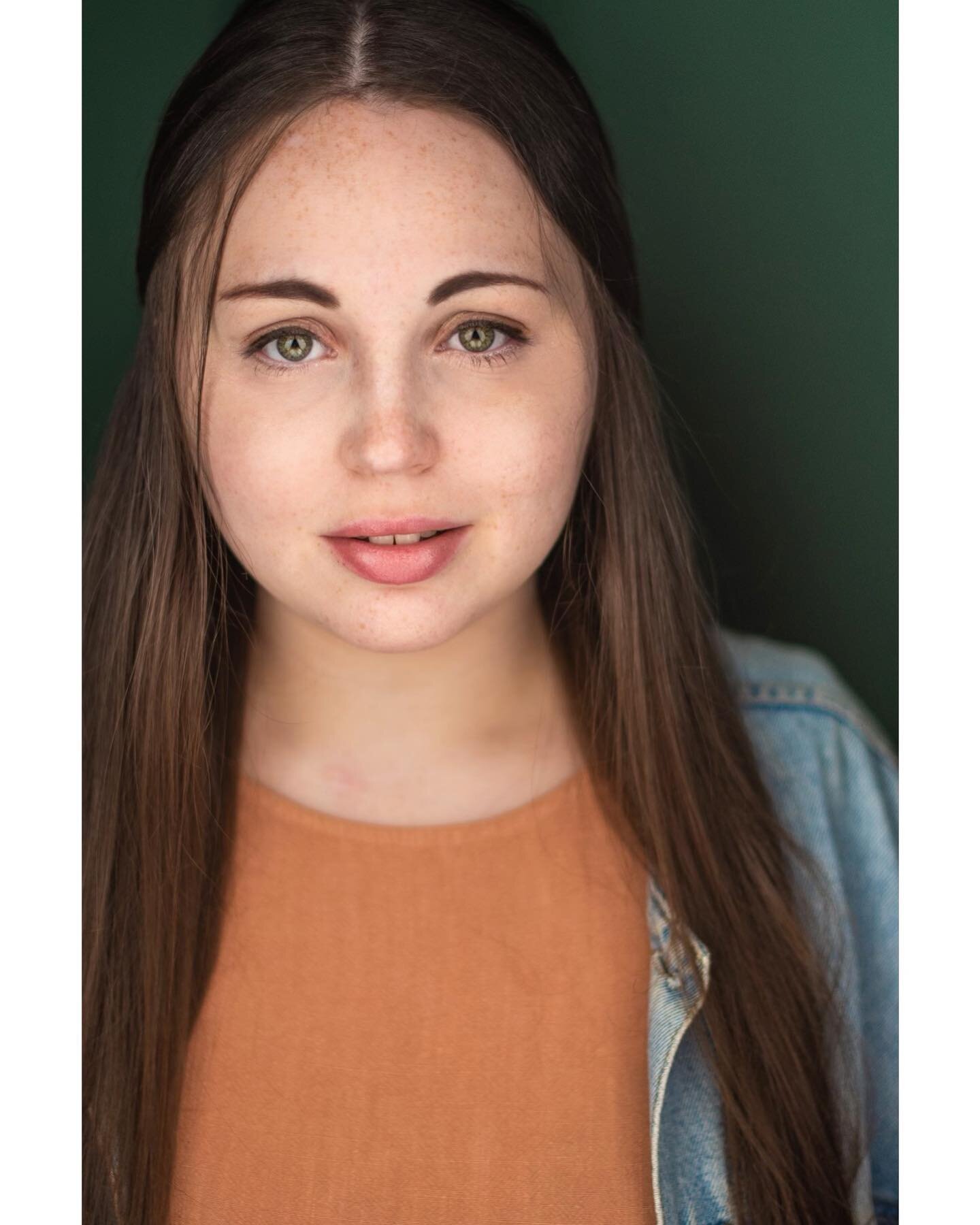 some cool new looks from @kylewatkinsphotography! 🥰 📸 
.
.
@glitter_talent #actor #actress #actorheadshot #actorheadshots #headshotphotographer #actressheadshot