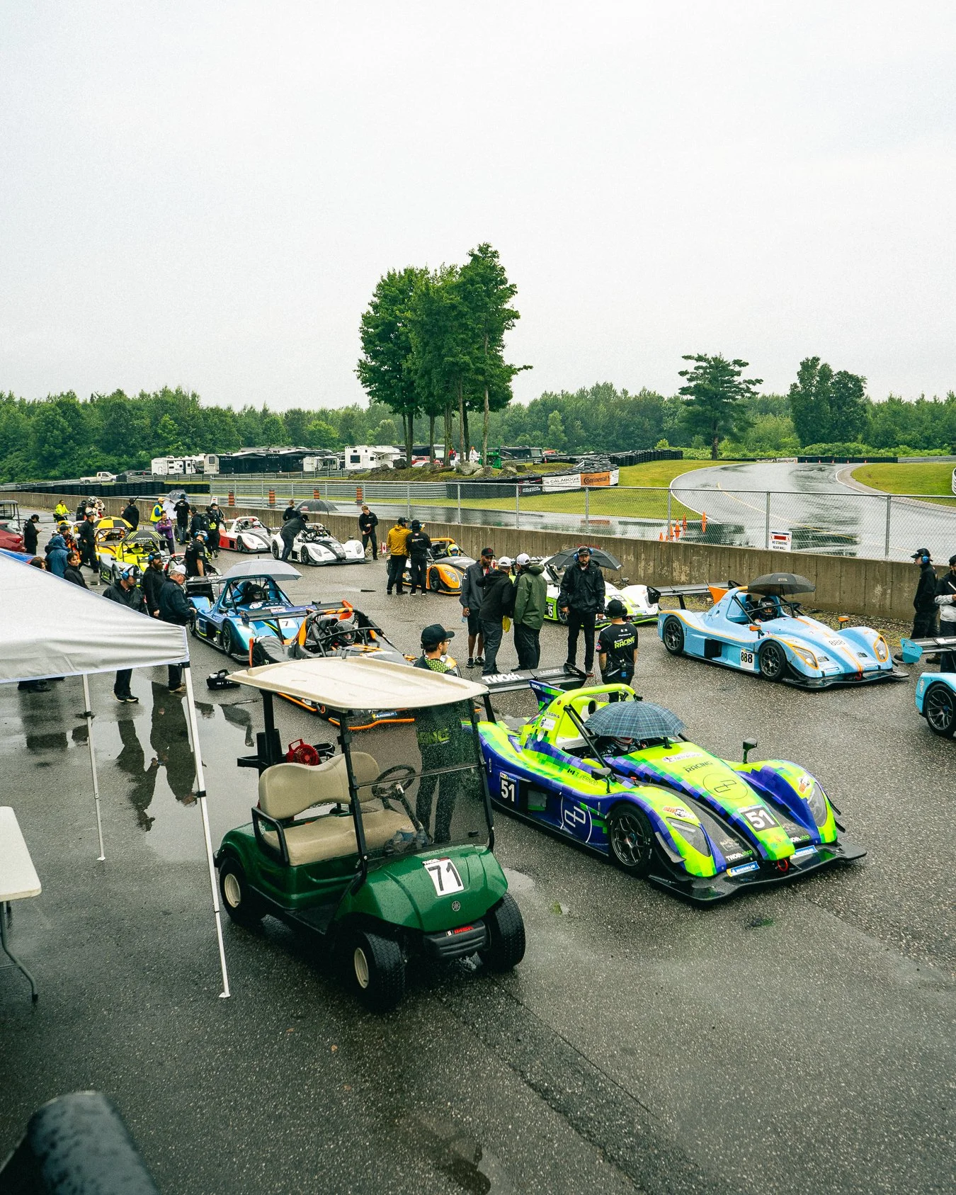 CHASING MOMENTS AT CALABOGIE MOTORSPORTS PARK