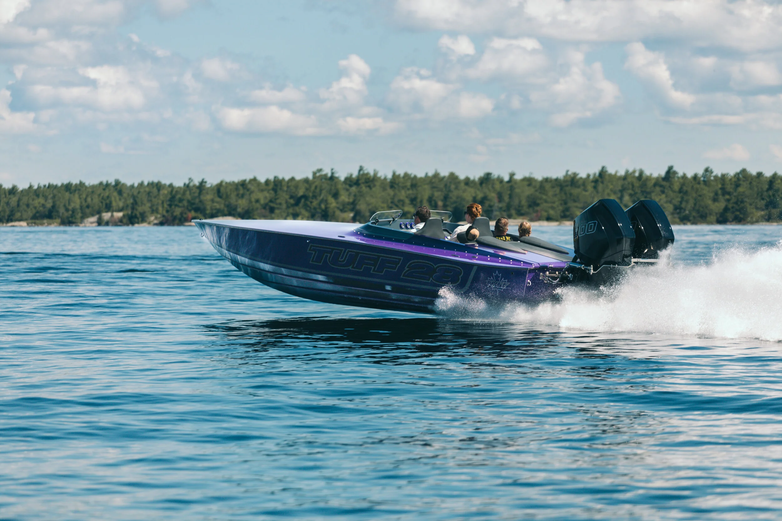 TUFF 28 — Tuff Marine