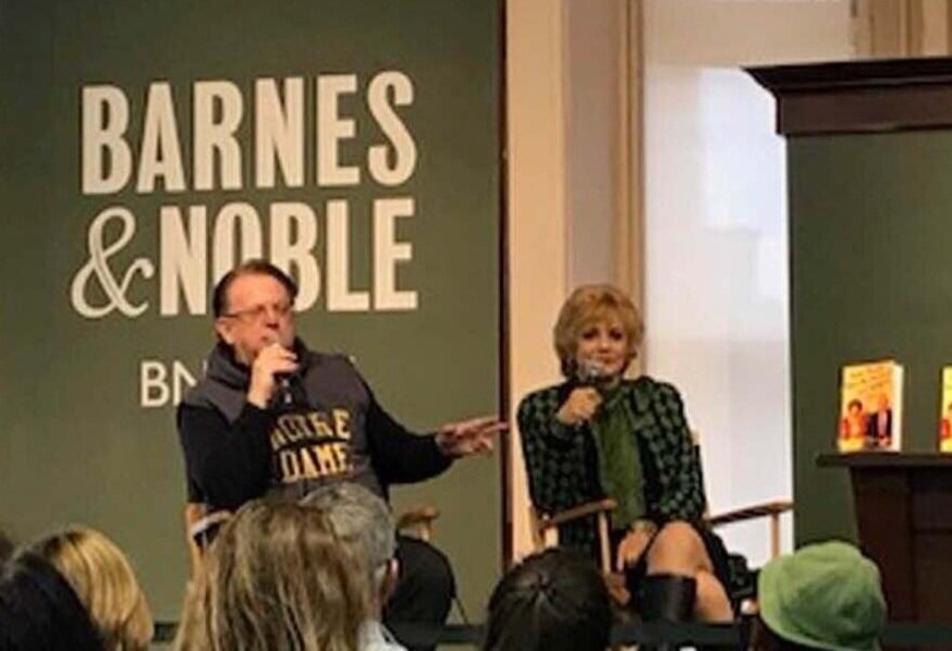 BarnesNoble%2BNYC%2BMichaellCandy%2B%25281%2529.jpg