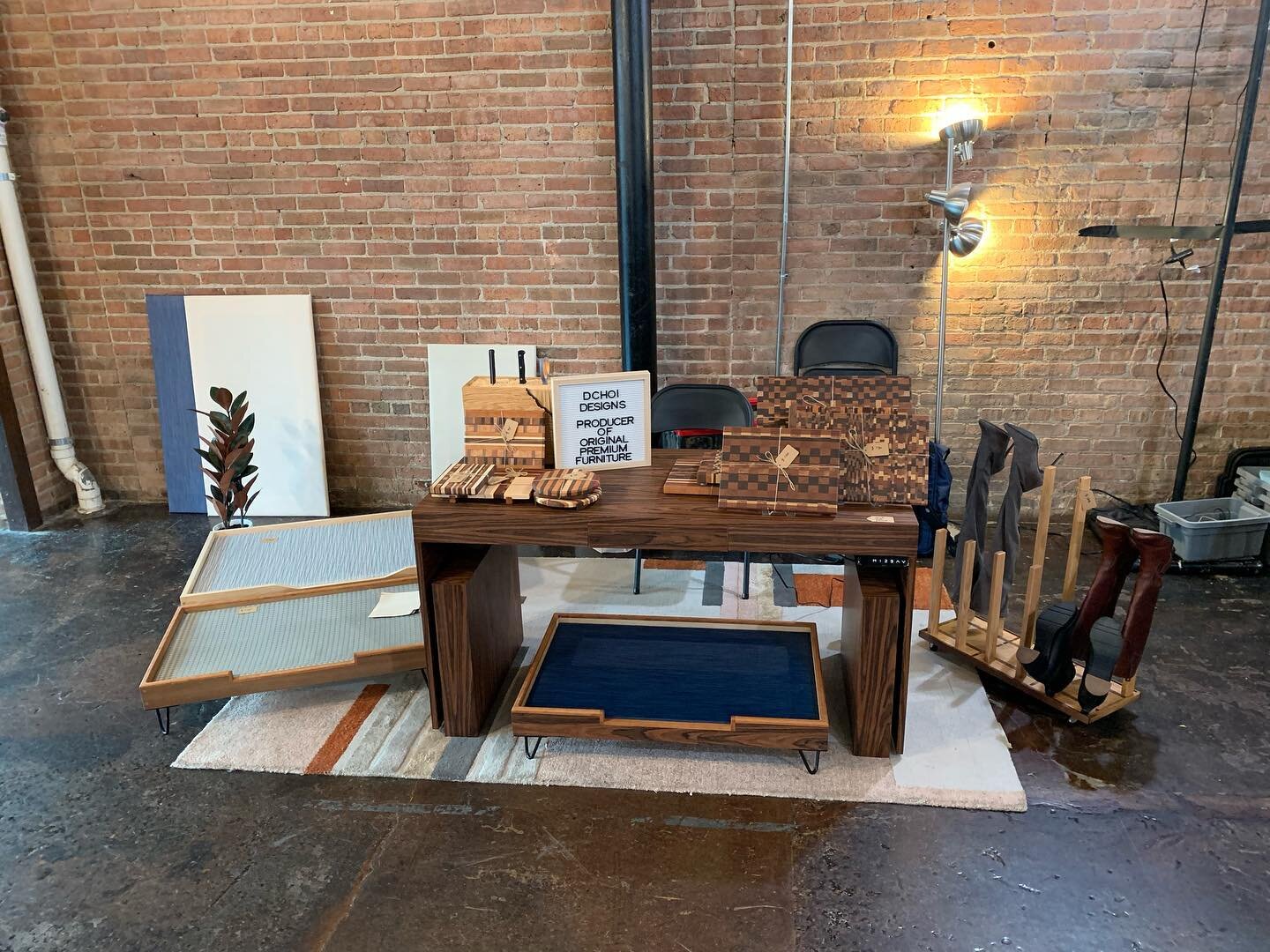 A big thank you to everyone that came out yesterday to show support and buy some custom goods at the @chicagoartisanmarket . It's always great to interact and receive positive feedback during these events! 

Don't forget to check out our new dog beds