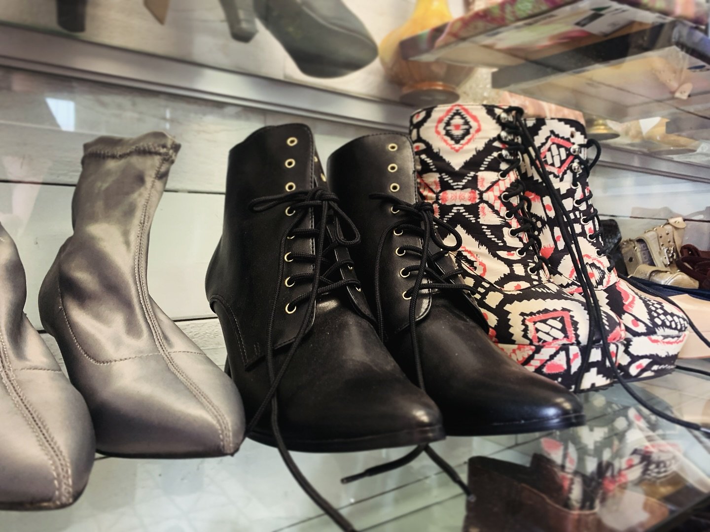 Have you seen our collection of beautiful shoes? 🤩

#designershoesforless #thriftboutique #shoplocalcanada