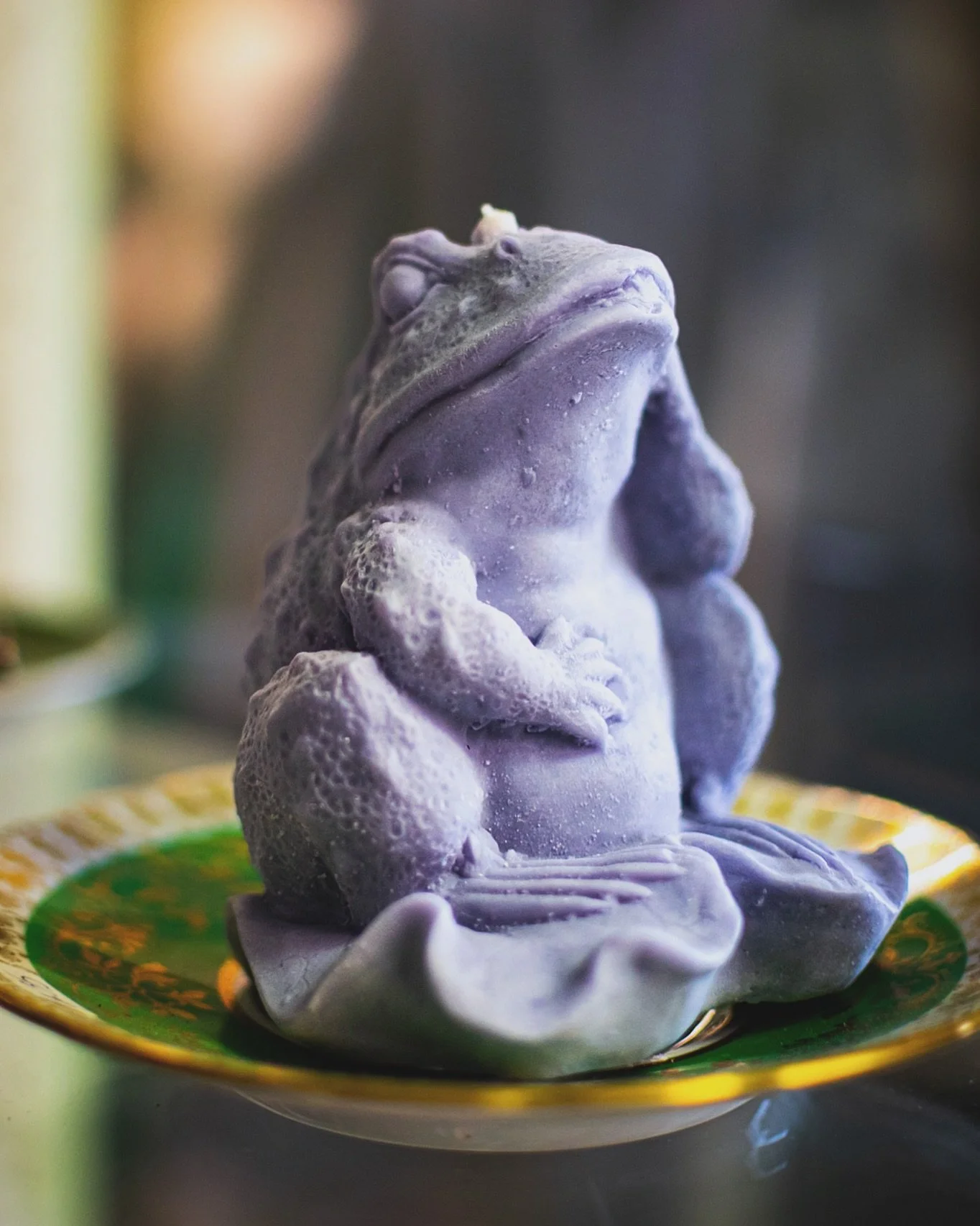 We have an eclectic assortment of offerings! A little vintage, a little artisan-made, a lot of magic! 🪄 💫 

#artisanshop #eclecticstyle #artisandecor #vintaged&eacute;cor