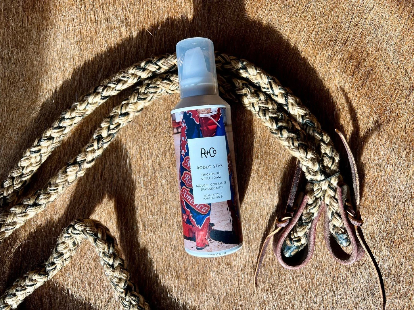 Not usually a mousse girl, but Rodeo Star Foam by R+Co has me singing a different tune! 🌟 This magic in a bottle is my secret weapon for voluminous, runway-ready hair. Who knew a little foam could make me feel like a total queen? 👑 Ready to lasso i