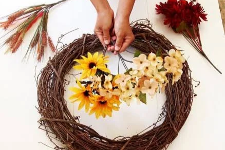 Fall /  Winter Wreath Decorating