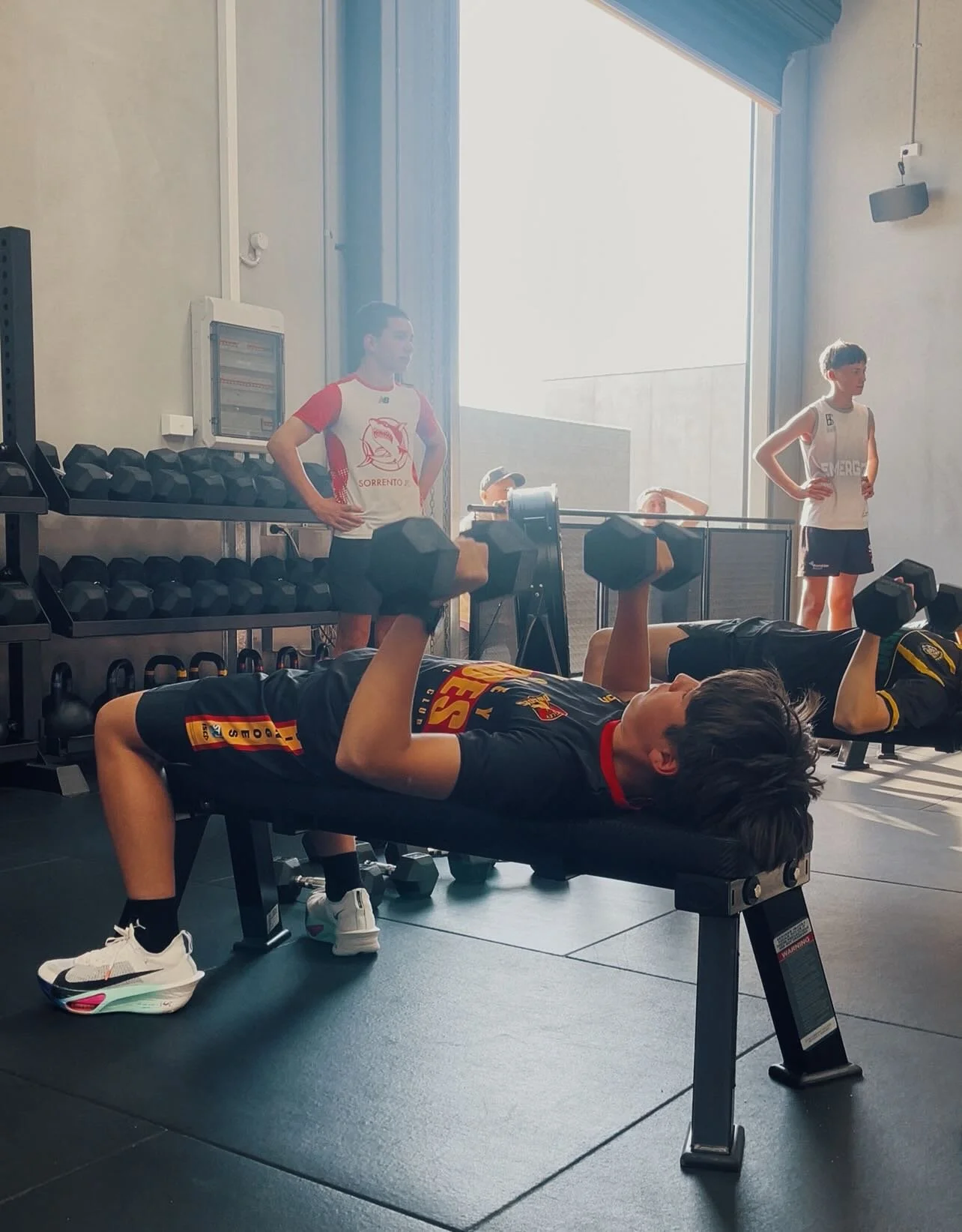 TRANSFORMATIONAL ATHLETES 
S&amp;C + Sports Nutrition Session 💪🏼🥙

Big Energy at @habit.mornington this week 💥
Our Transformational Athletes dove into a full Strength &amp; Conditioning + Sports Nutrition session at Habit Gym &mdash; learning how