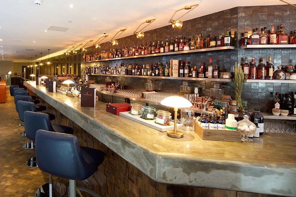 interior-design-for-restaurant.jpg