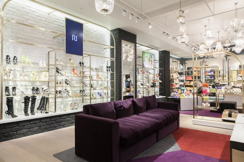 glass-counter-interior-design.jpg