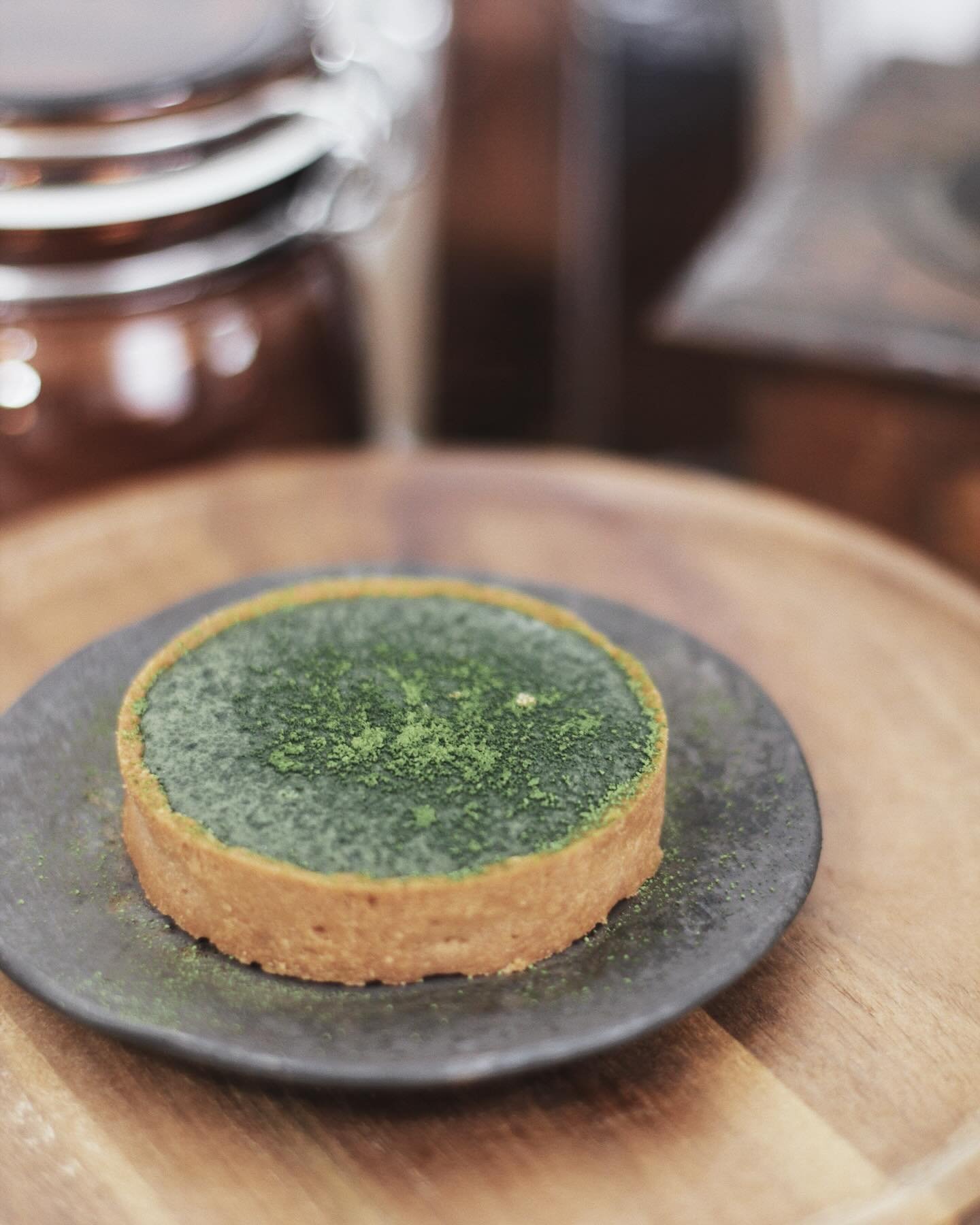 The matcha tart made possible by my continuous line of friends who visit Tokyo and were willing matcha mules 💕