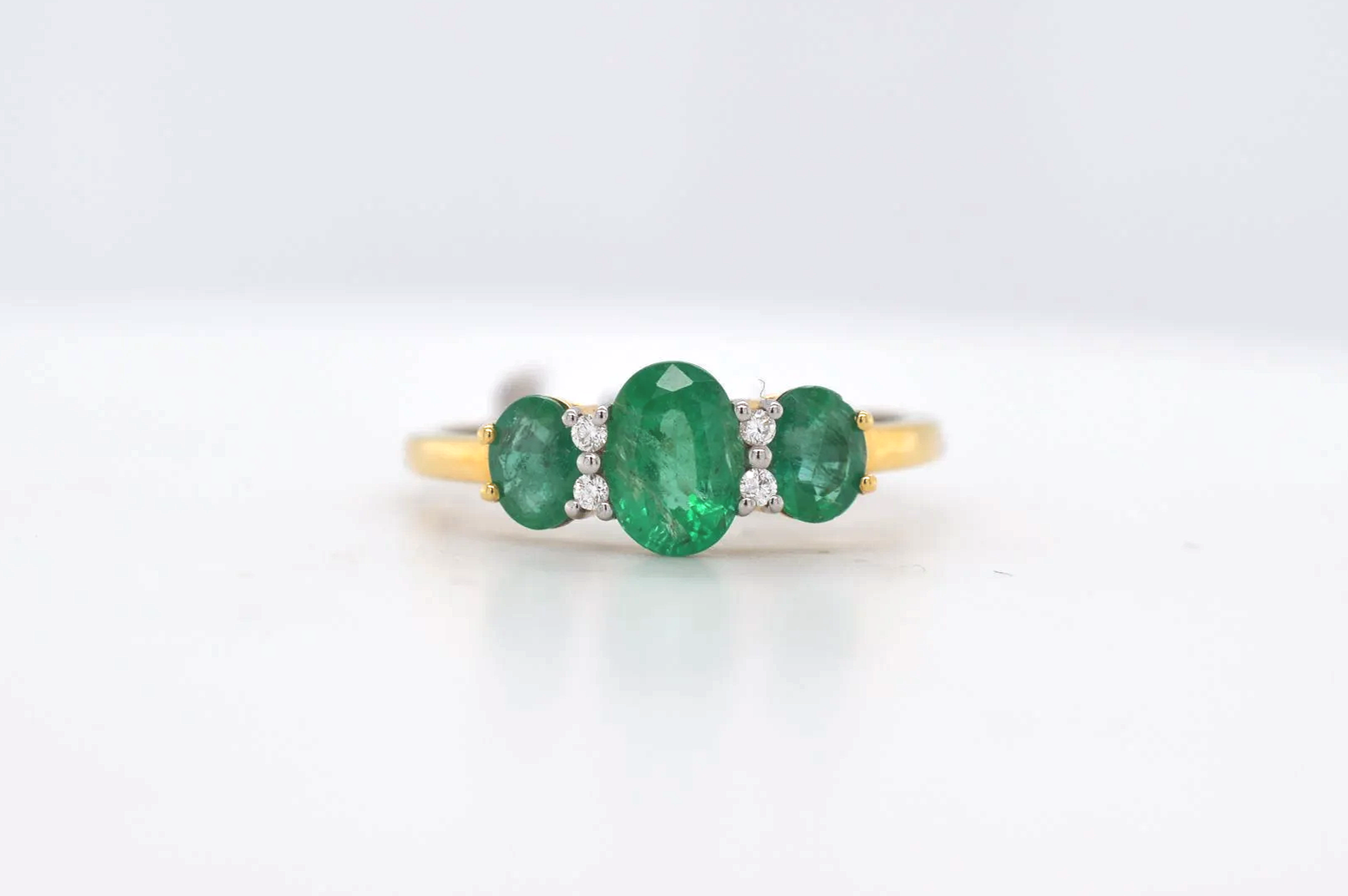 18ct Emerald Trilogy Price Band H  (£1,750 - £2,000) 