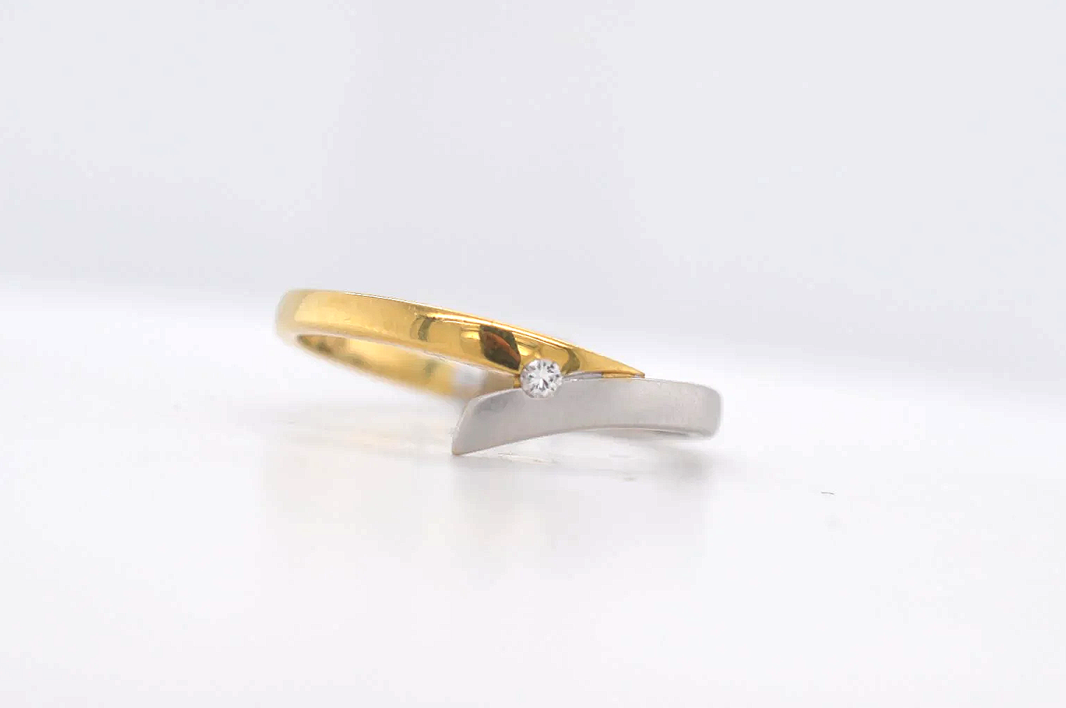 18ct Diamond Ring Price Band B (£250 - £500) EV10