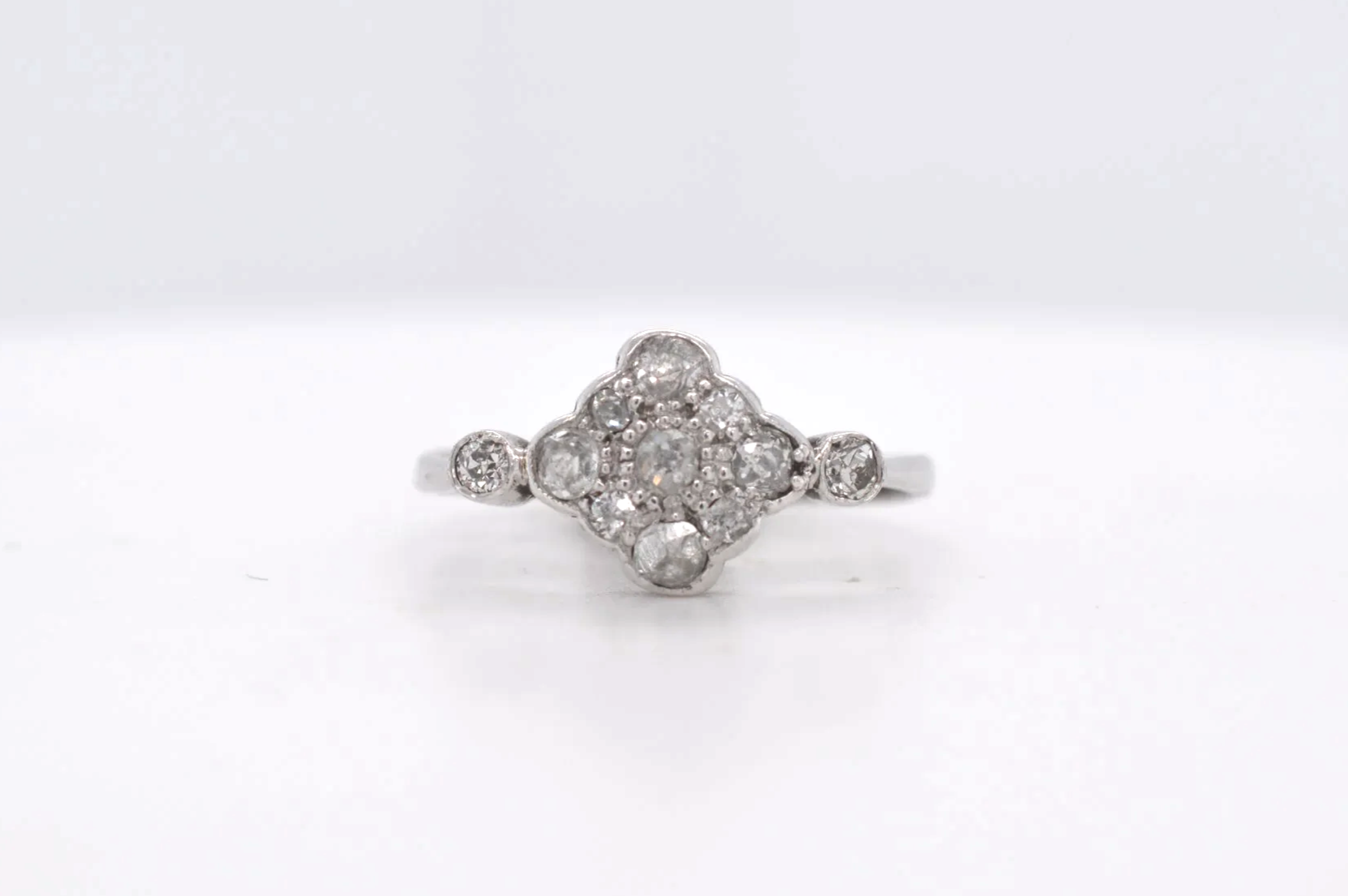 18ct Old Cut Diamond Price Band B (£250 - £500) EG28