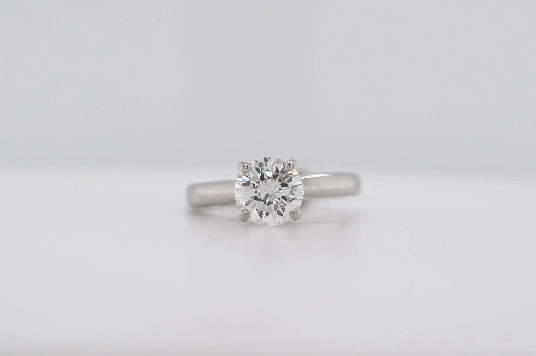 Platinum 1ct Diamond Solitaire Price Band I (£2,000 - £2,500) EM12