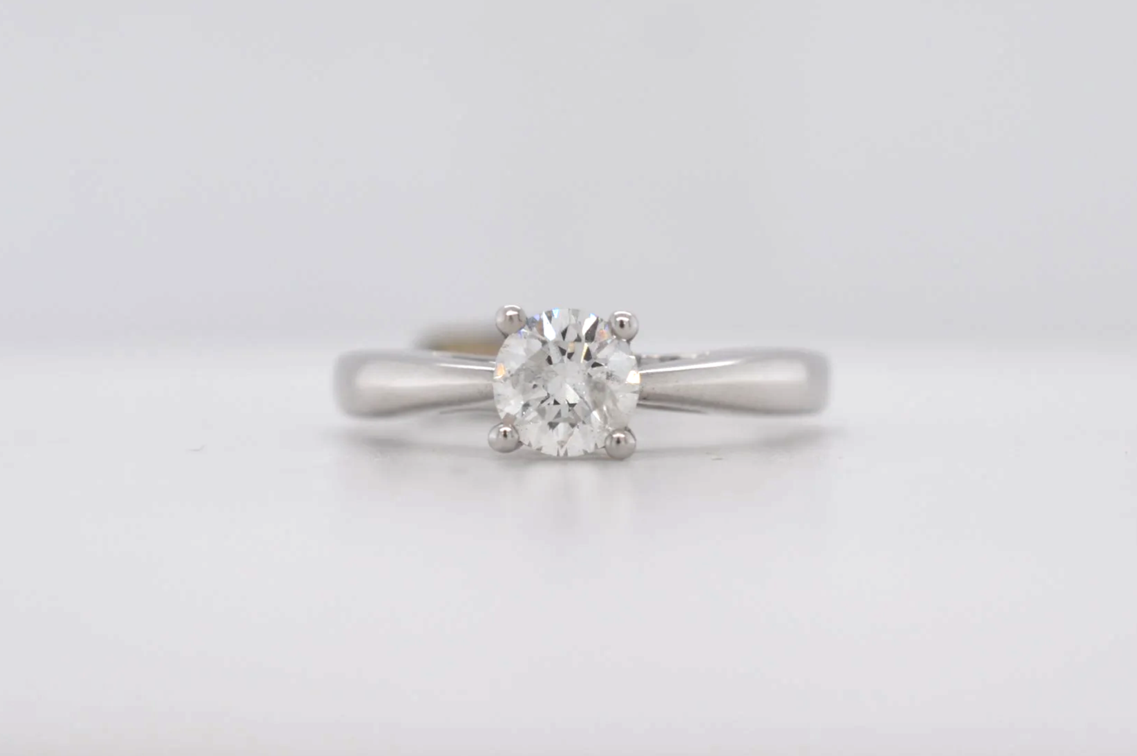 9ct Diamond 0.66ct Soltiare Price Band C (£500 - £750) EM10