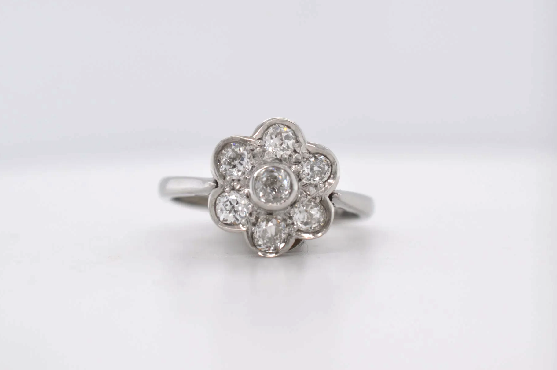 Platinum Old European Cut Diamonds Price Band I (£2,000 - £2,500) DT06
