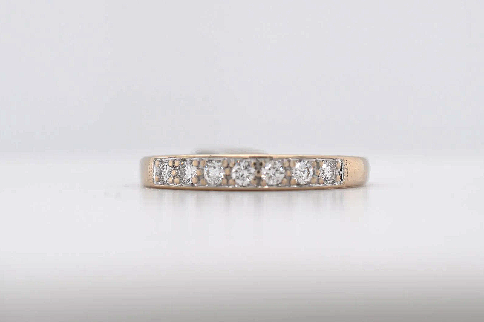 18ct Diamond Eternity Price Band C (£500 - £750) EV11
