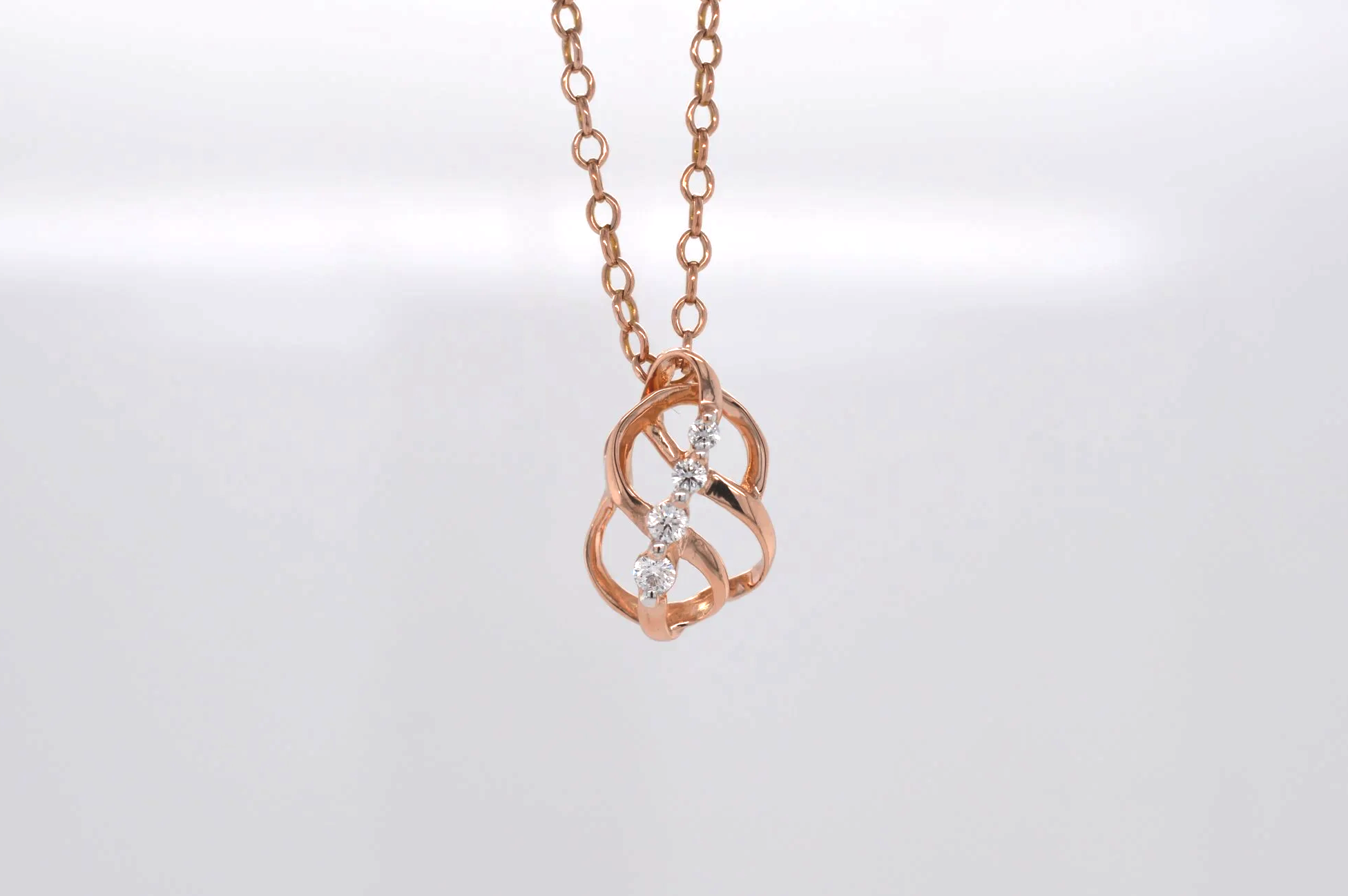 18ct Rose Gold Diamond Pendant  Price Band A (£0 - £250) EV07