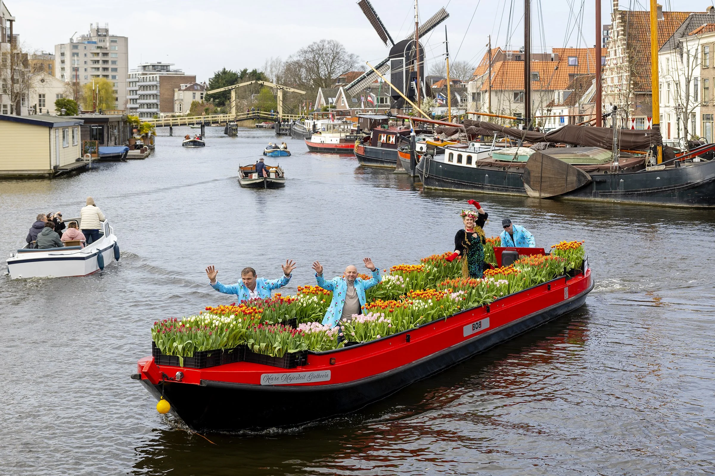 Tulpenroute Veenmeermin Leiden 2026 07.jpg