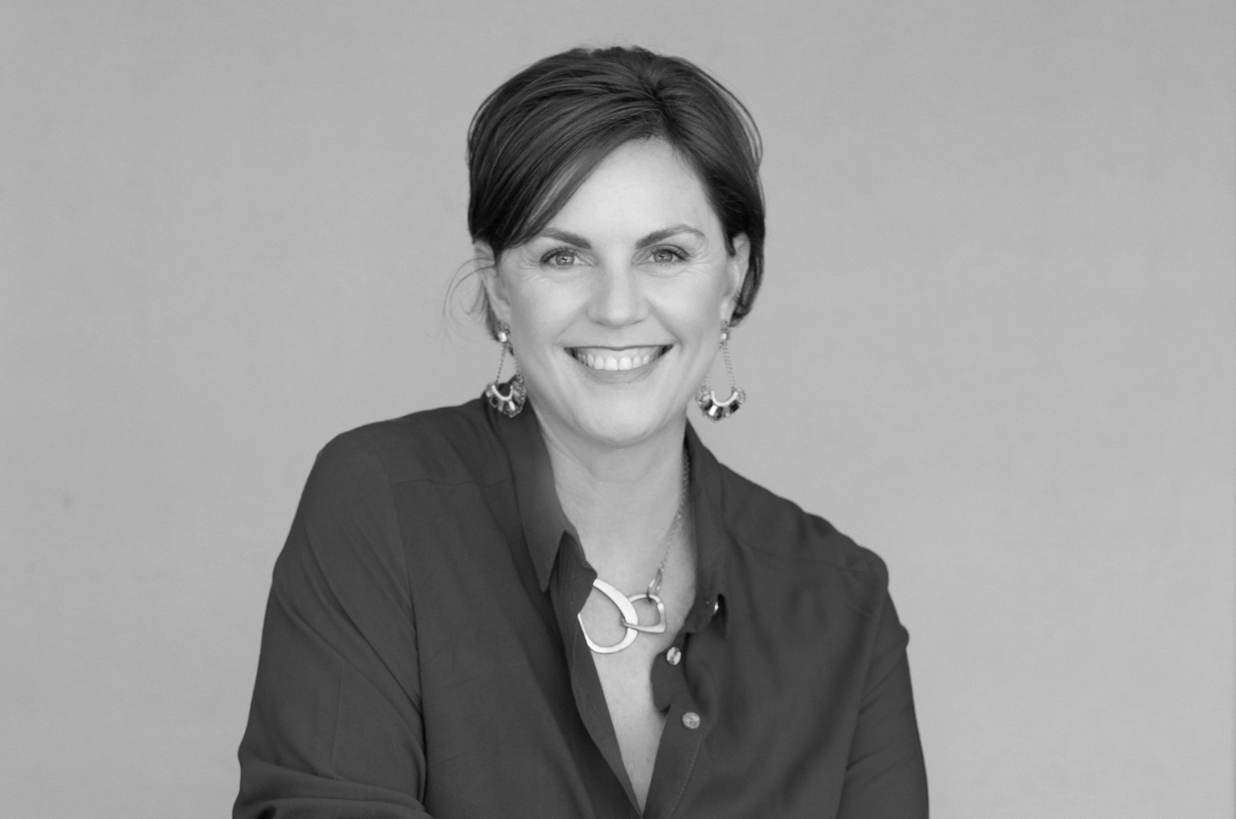 TURNING CONVERSATIONS INTO CLIENTS