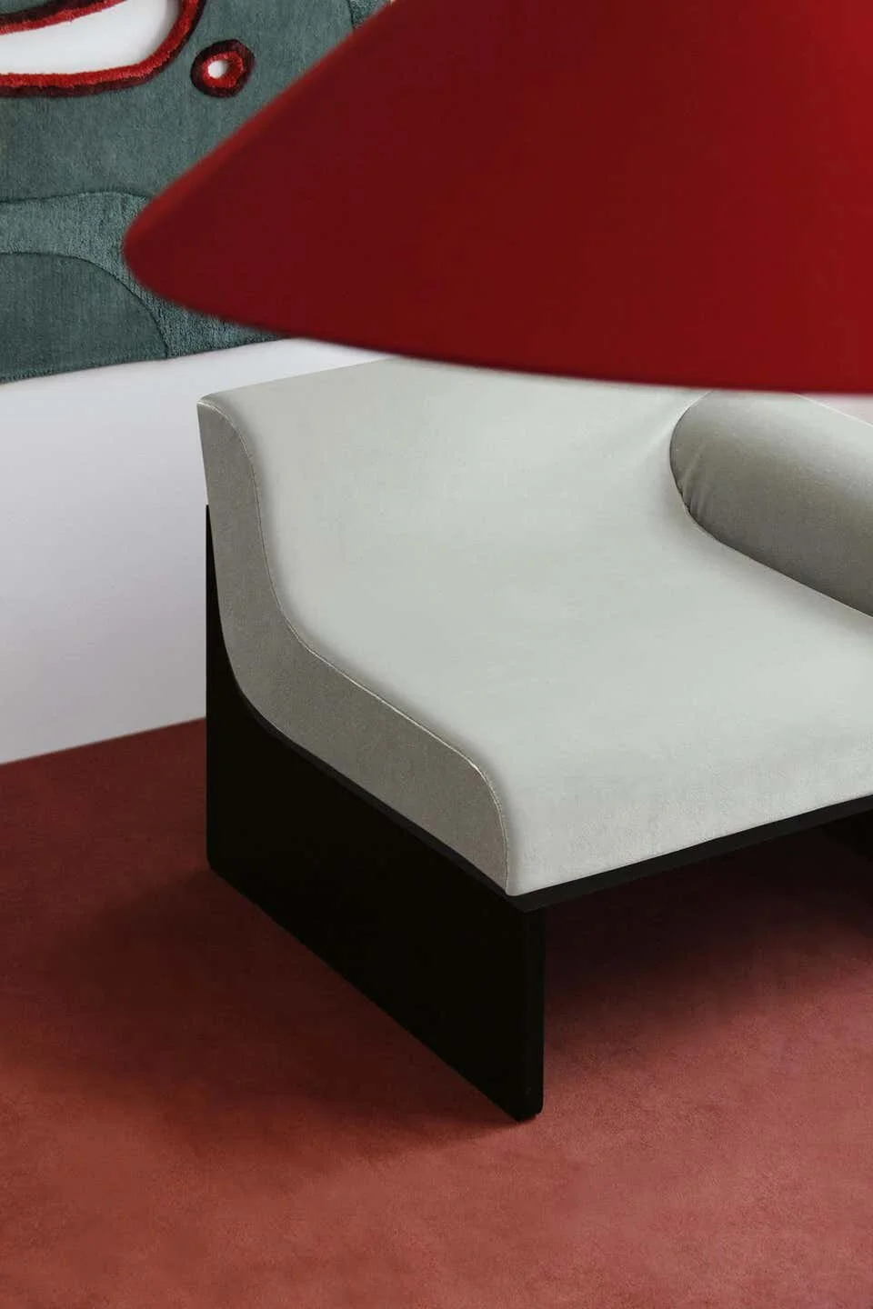 _Dino_armchair_in_mint_velvet_high_gloss_body_8_Kabinet_master.jpg