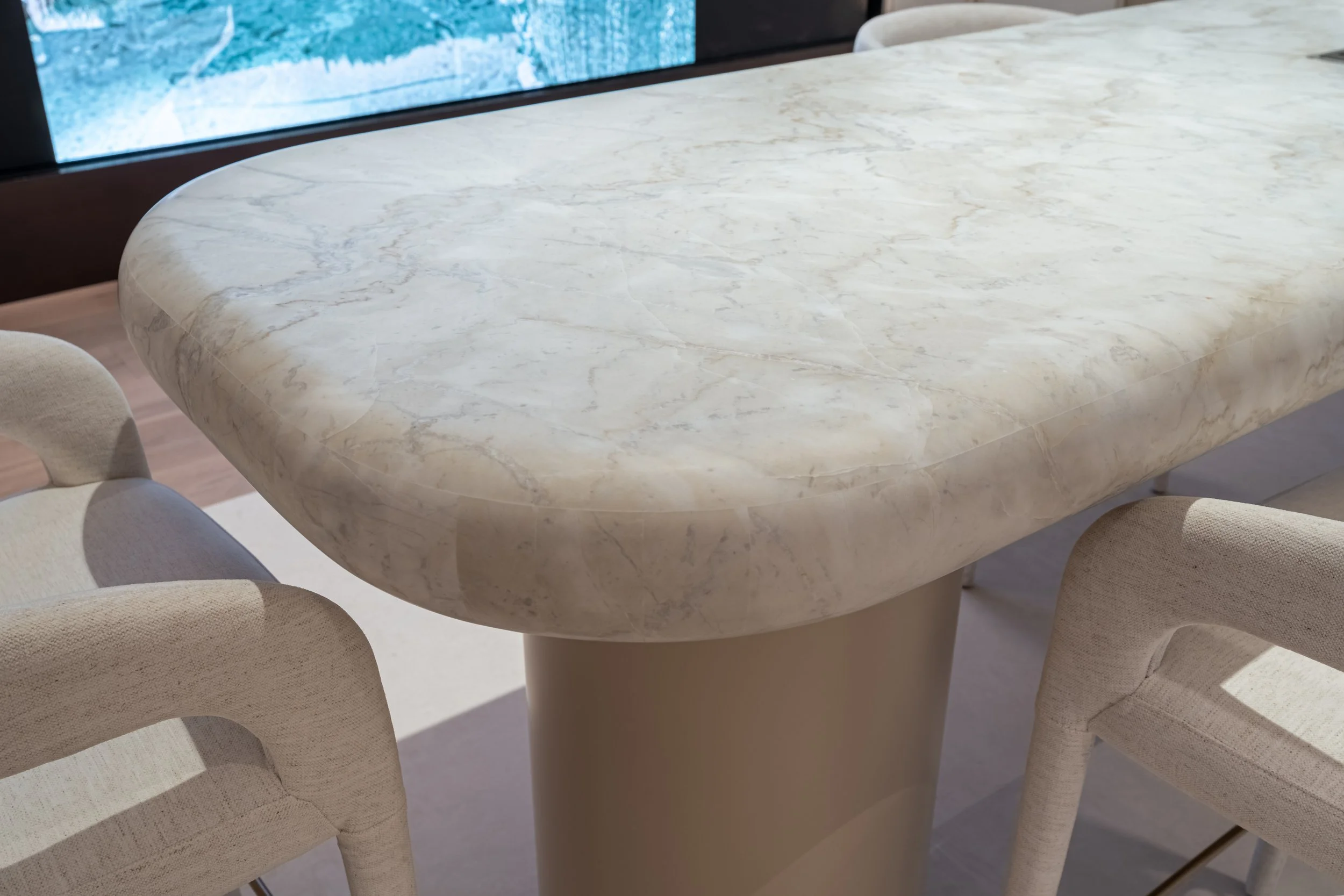 Frameless - Elegance Marble  - 446 Spadina Rd -028.jpg