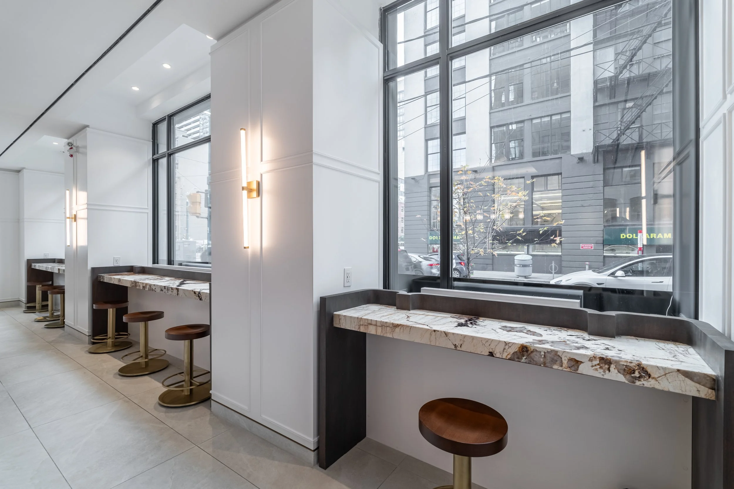 Frameless - Elegance Marble - 106 Spadina Ave - 020.jpg