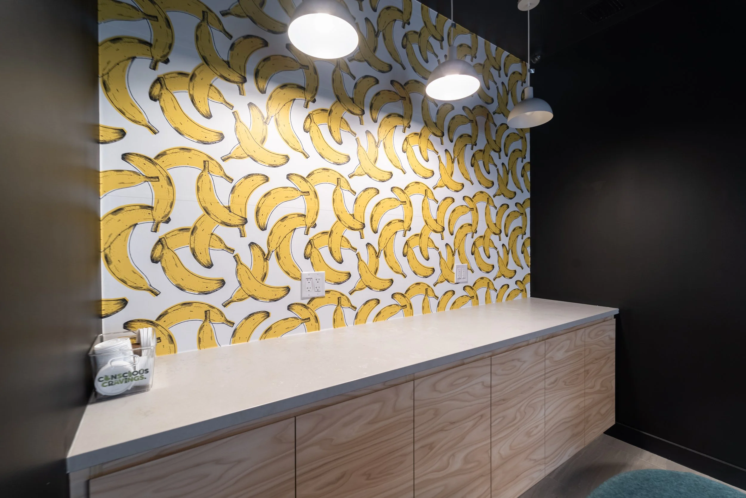 Frameless - Elegance Marble - 689 The Queensway -005.jpg