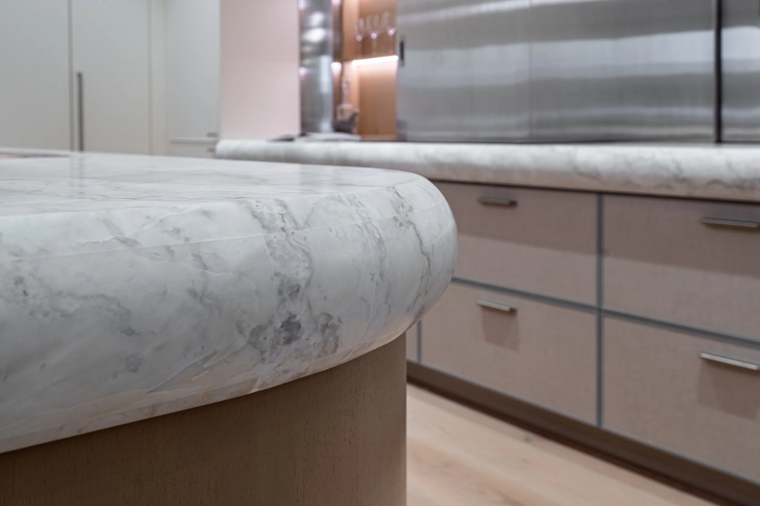 Frameless - Elegance Marble  - 446 Spadina Rd -038.jpg