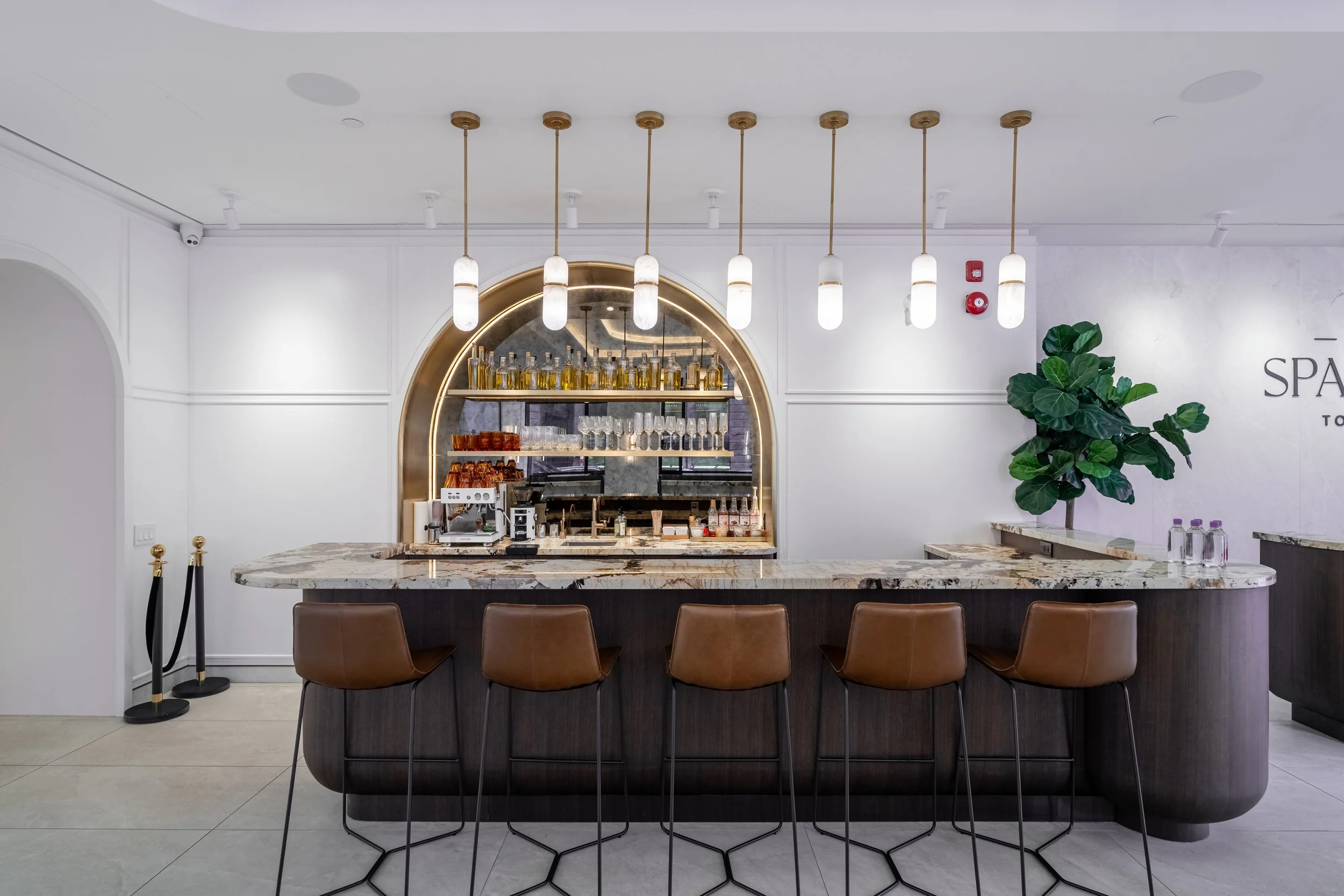 Frameless - Elegance Marble - 106 Spadina Ave - 009.jpg