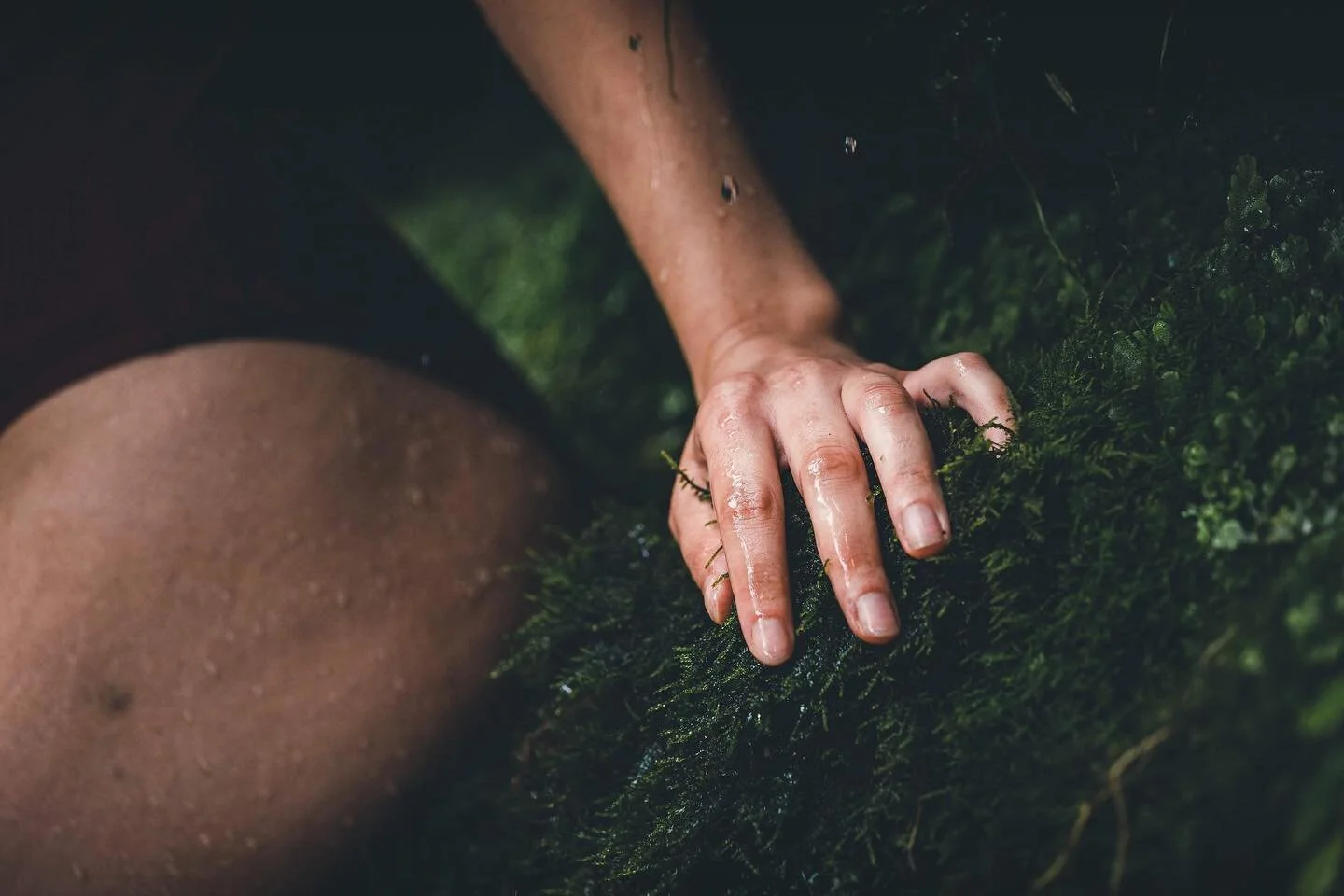 A Woman is Like the Earth

A woman cycles through phases of cooling and heating, which in turn create moisturing and drying which in turn create a fertile environment for life to evolve. Rocks, glaciers, plants, animals-all evolve in concert with the