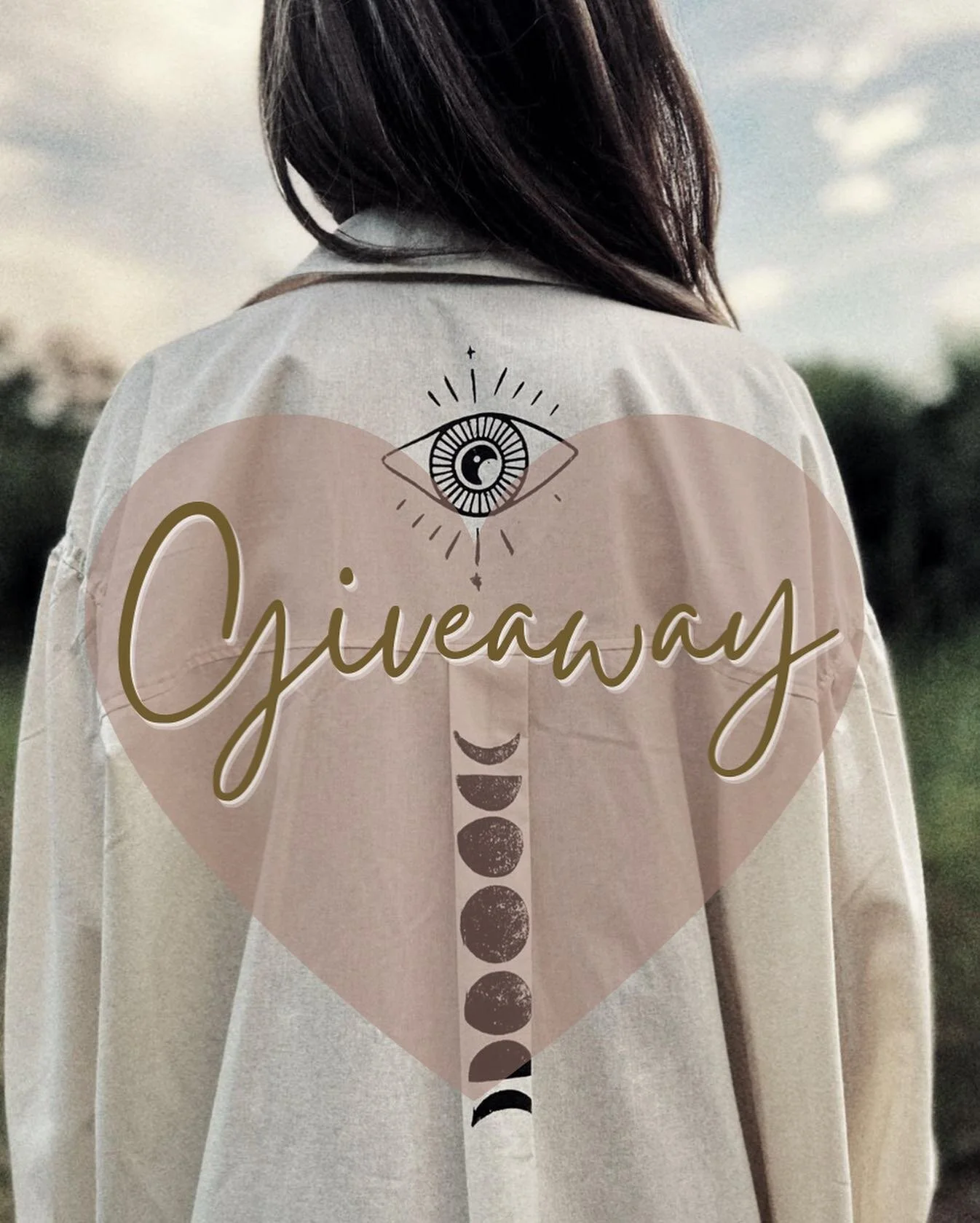 Un Giveaway pur si simplu pentru ca sunt foarte recunoscatoare pentru voi! 

🤍

Prietena mea draga Oana, creatoarea @cevacudichis mi-a impartasit din spatele scenei ce mai nascoceste si mi-a placut atat de mult ultima creatie incat am stiut instant 