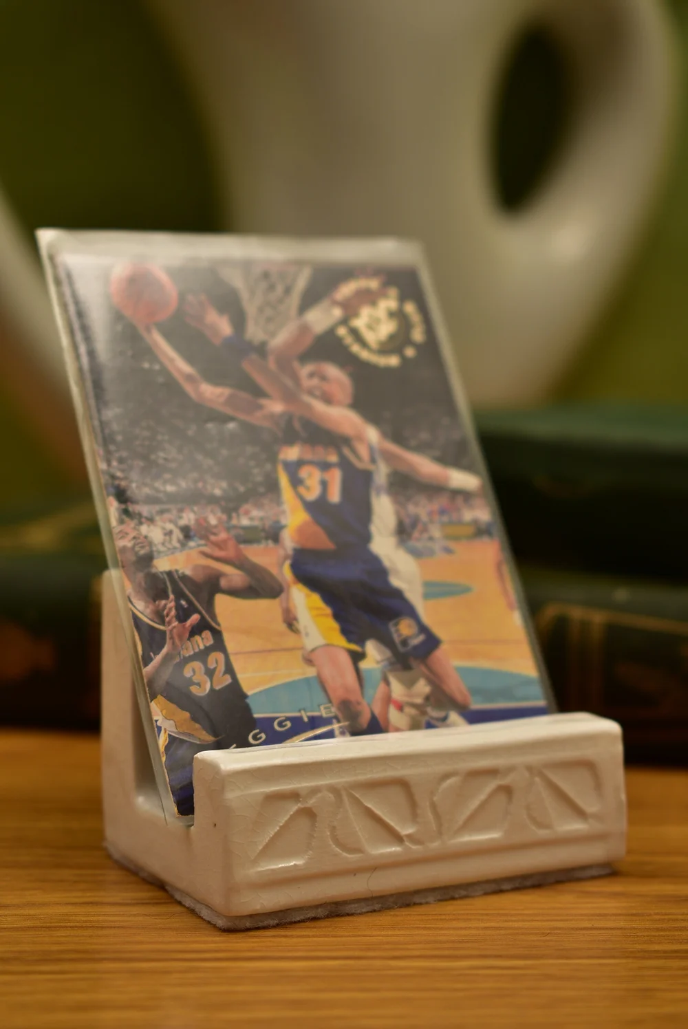 Ceramic Display Stand for Tiles, Coins, Trading Cards, Postcards