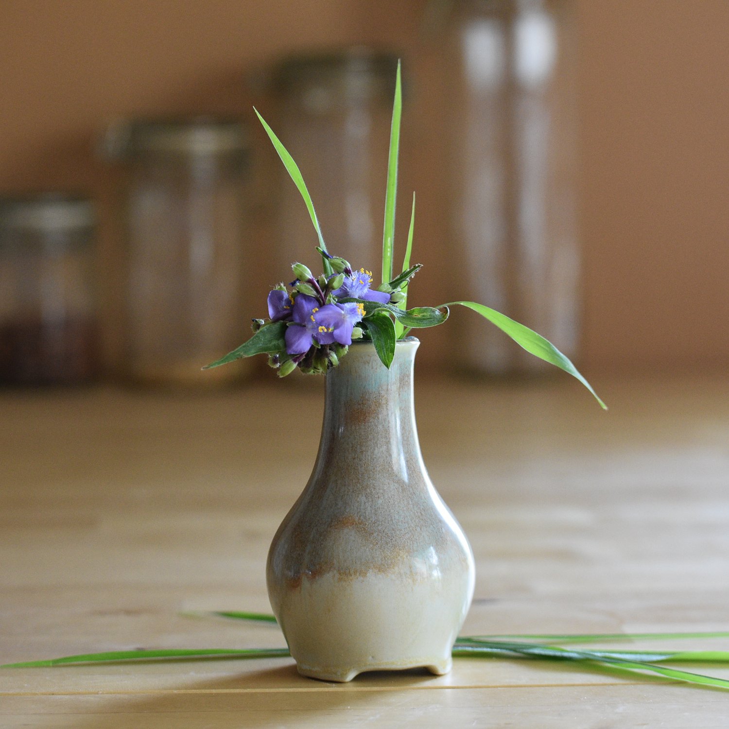 Retro Ceramic Bud Vase for Flowers or Reed Diffuser. — Roseville Pottery