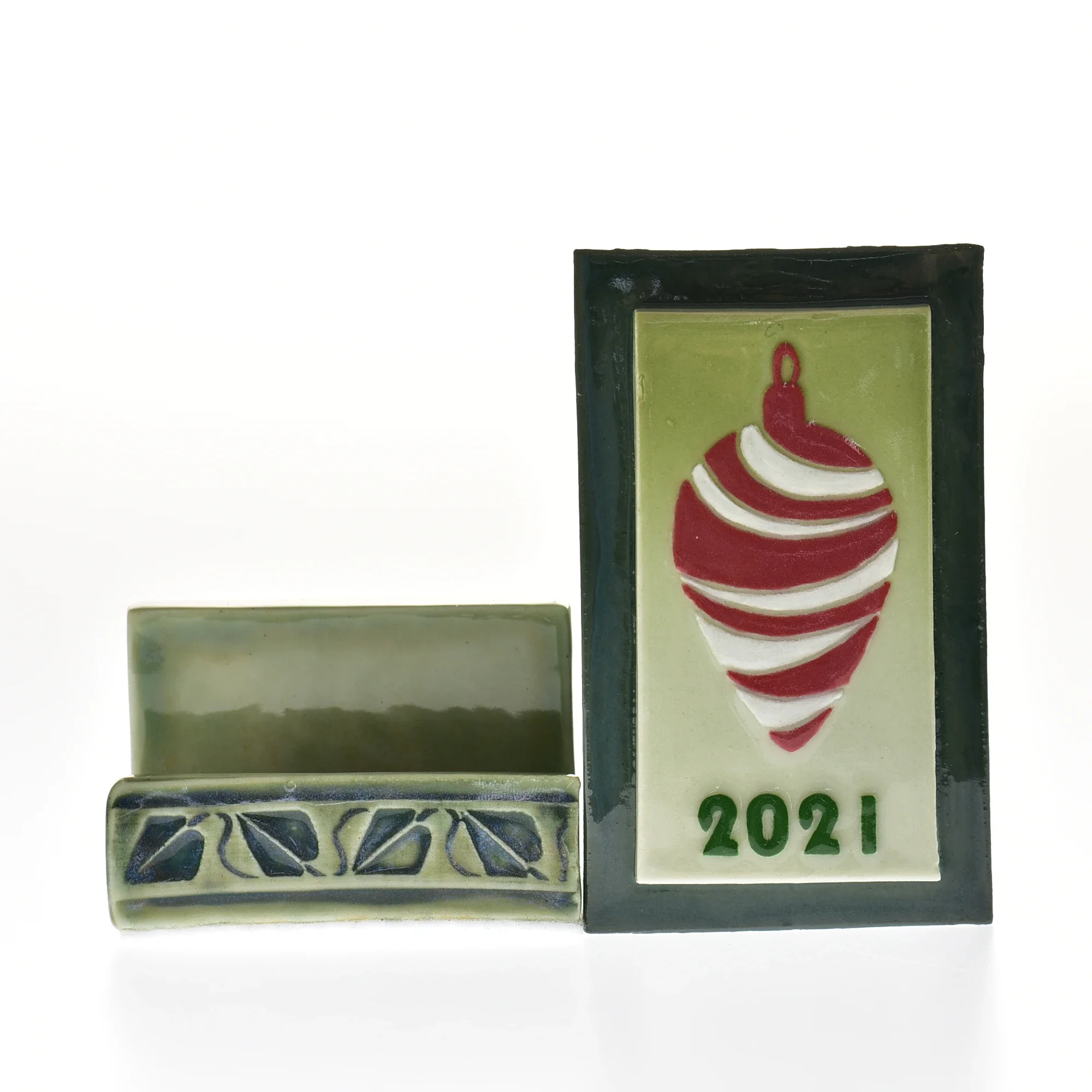 2021_minitile_christmas_front.webp