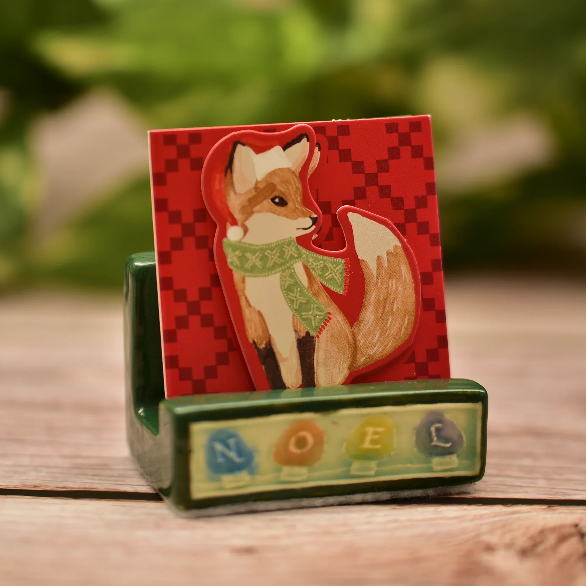 noel_stand_fox.webp